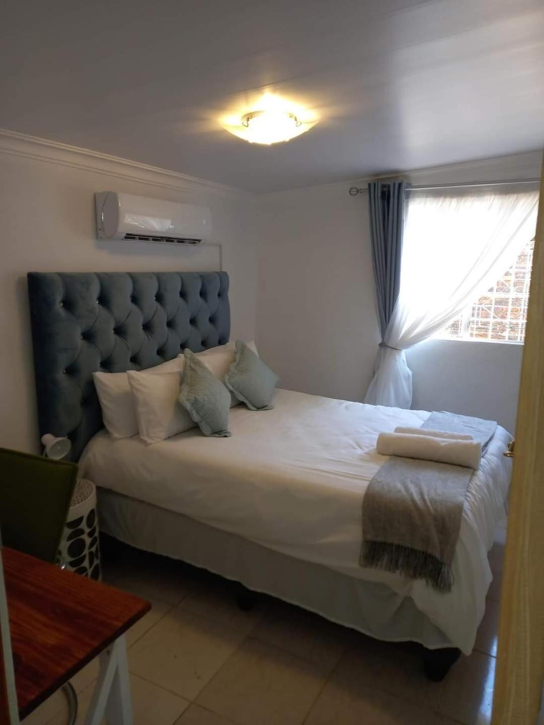 Deluxe Double Room With Shower photo 1