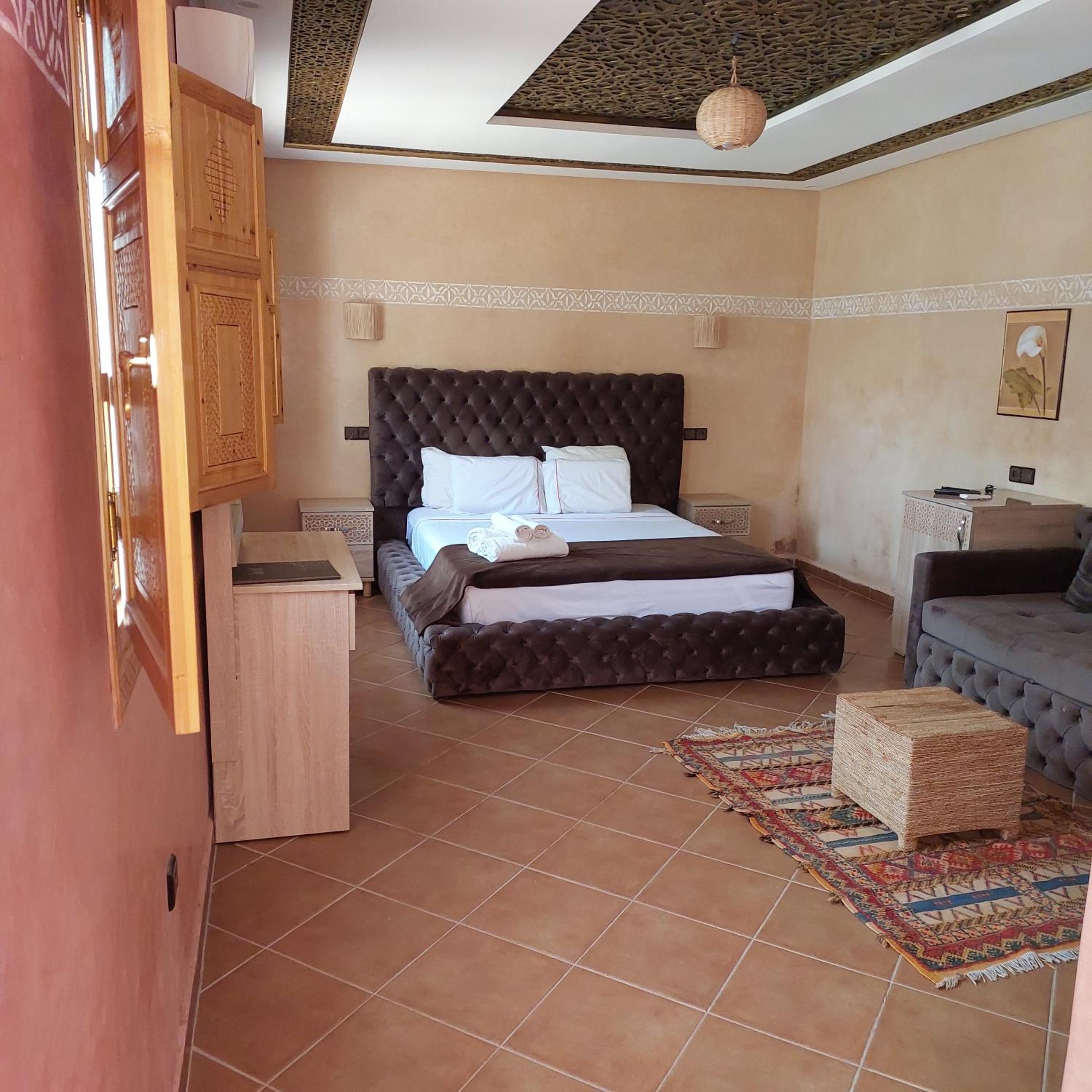 Double Room - Photo 4