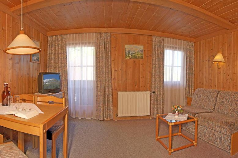 One-Bedroom Apartment with Balcony