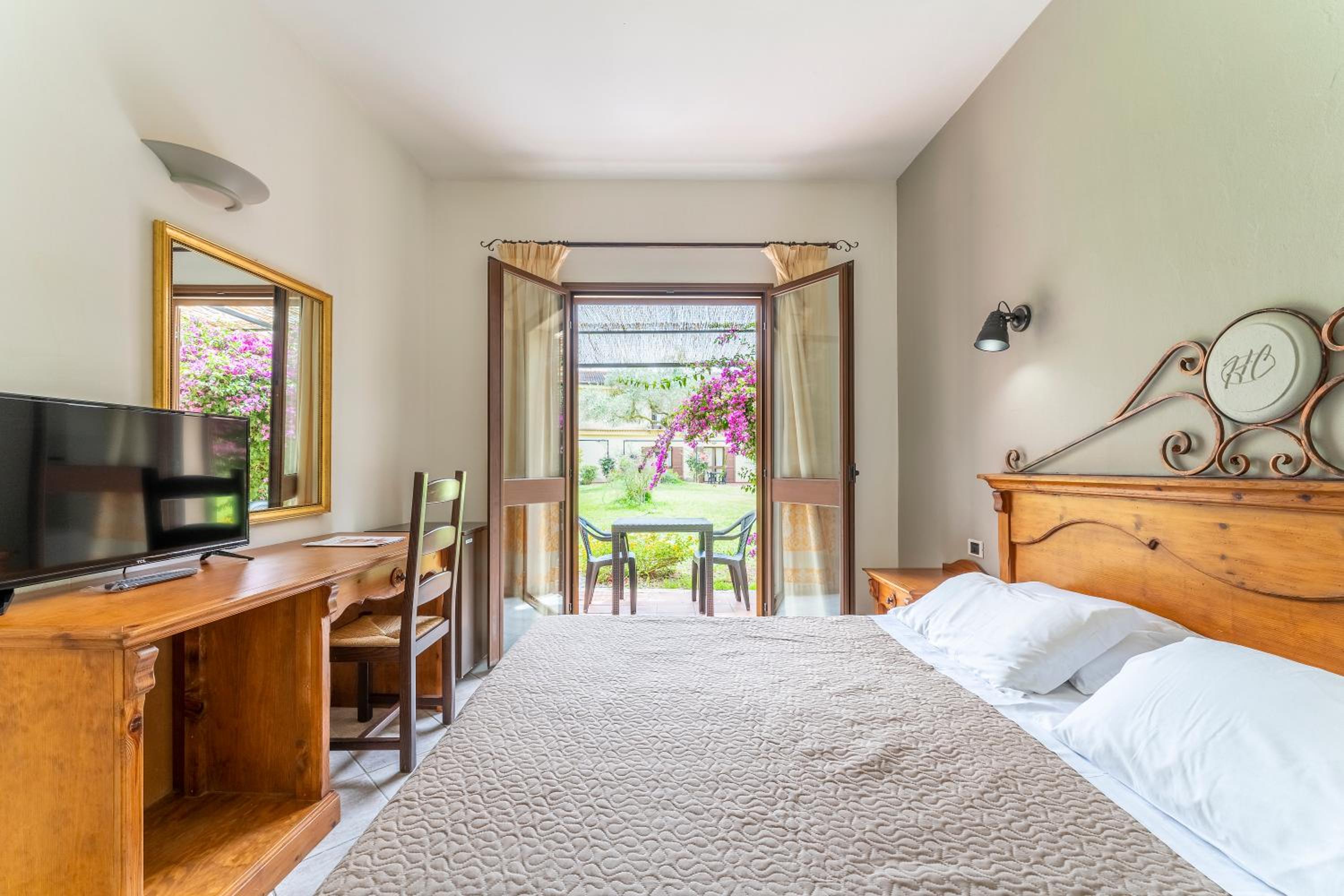 Double Room with Patio