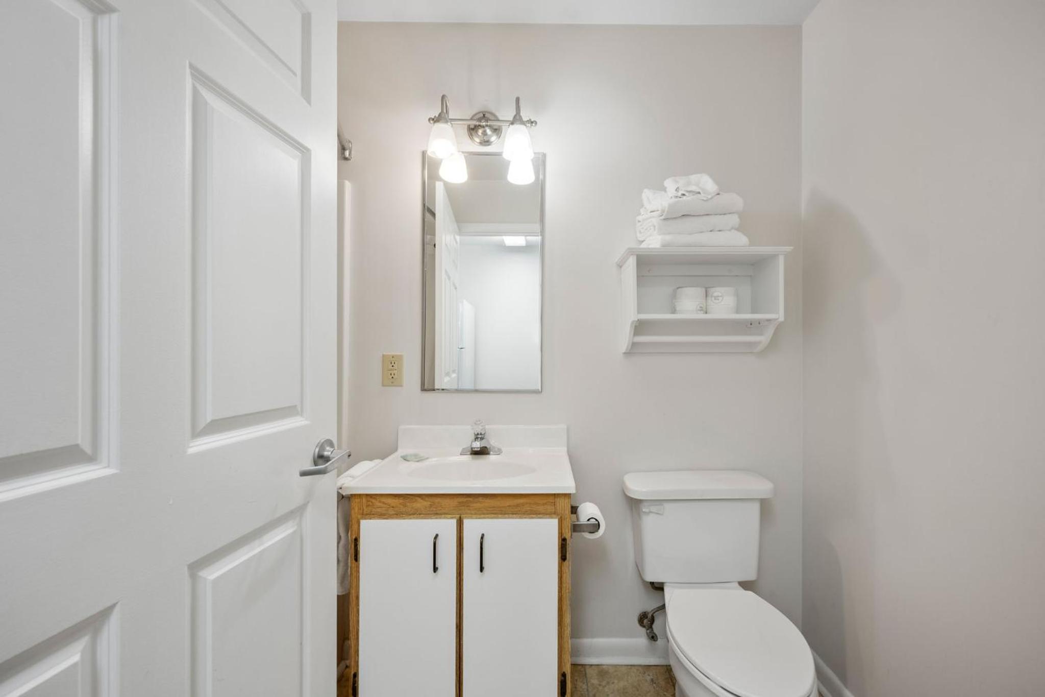 Studio Apartment photo 3
