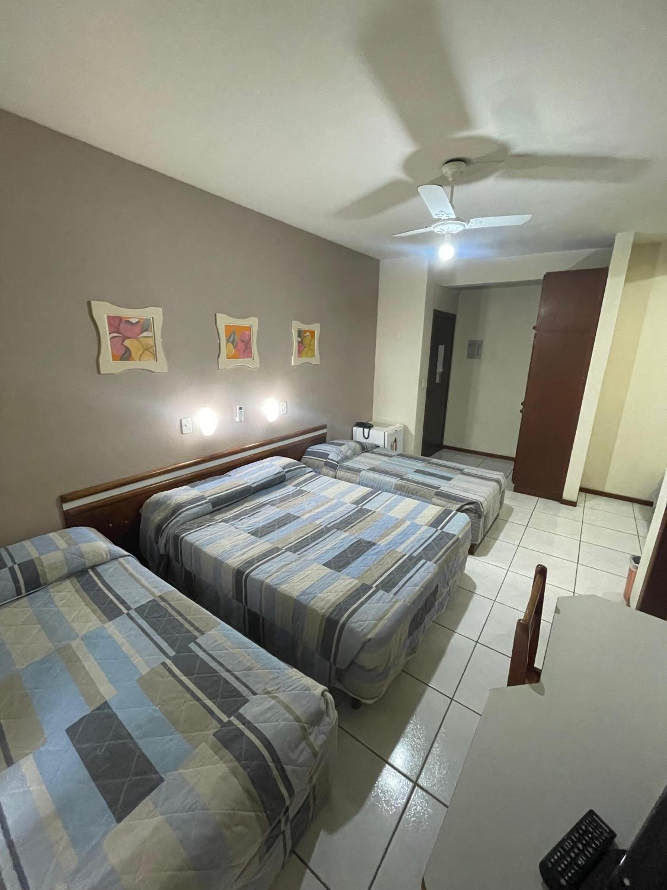 Economy Quadruple Room photo 3