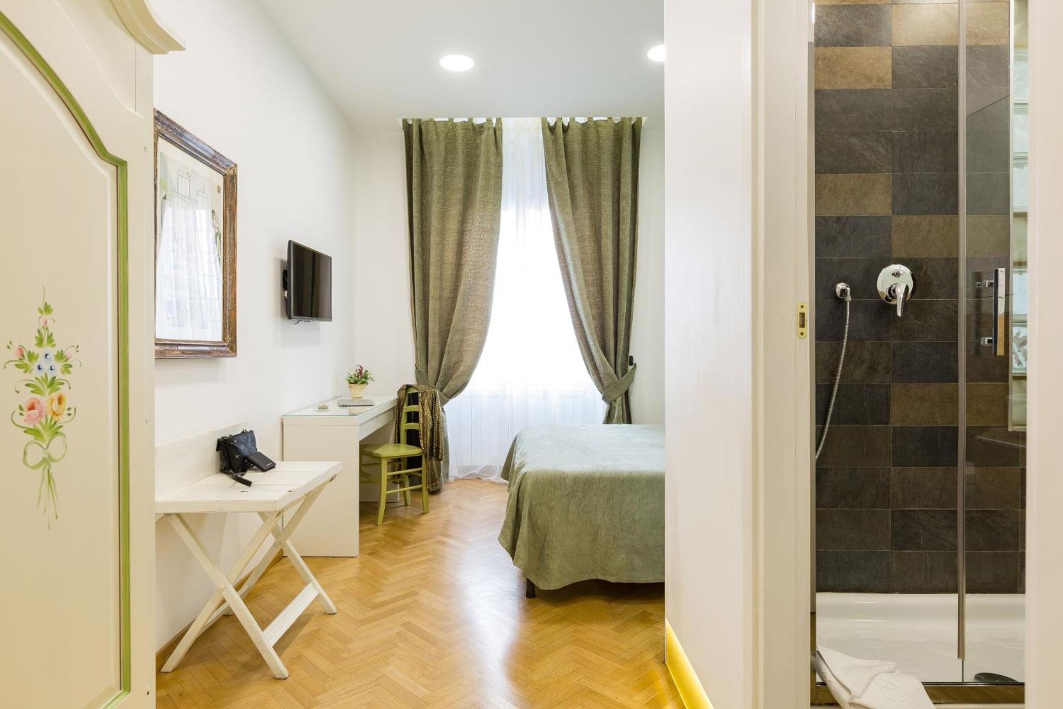 Superior Double Room photo 3