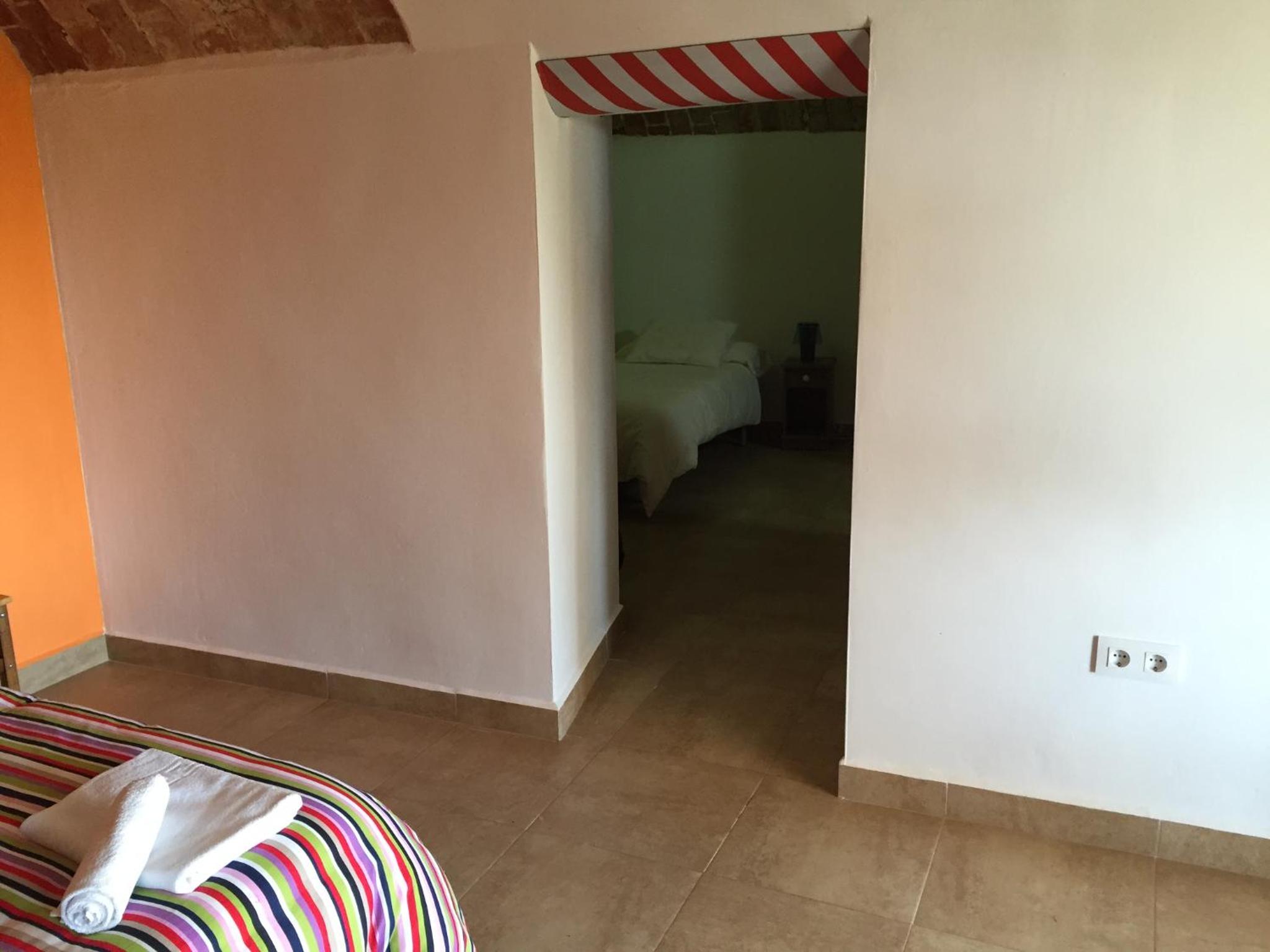 Triple Room with Private Bathroom - Photo 6
