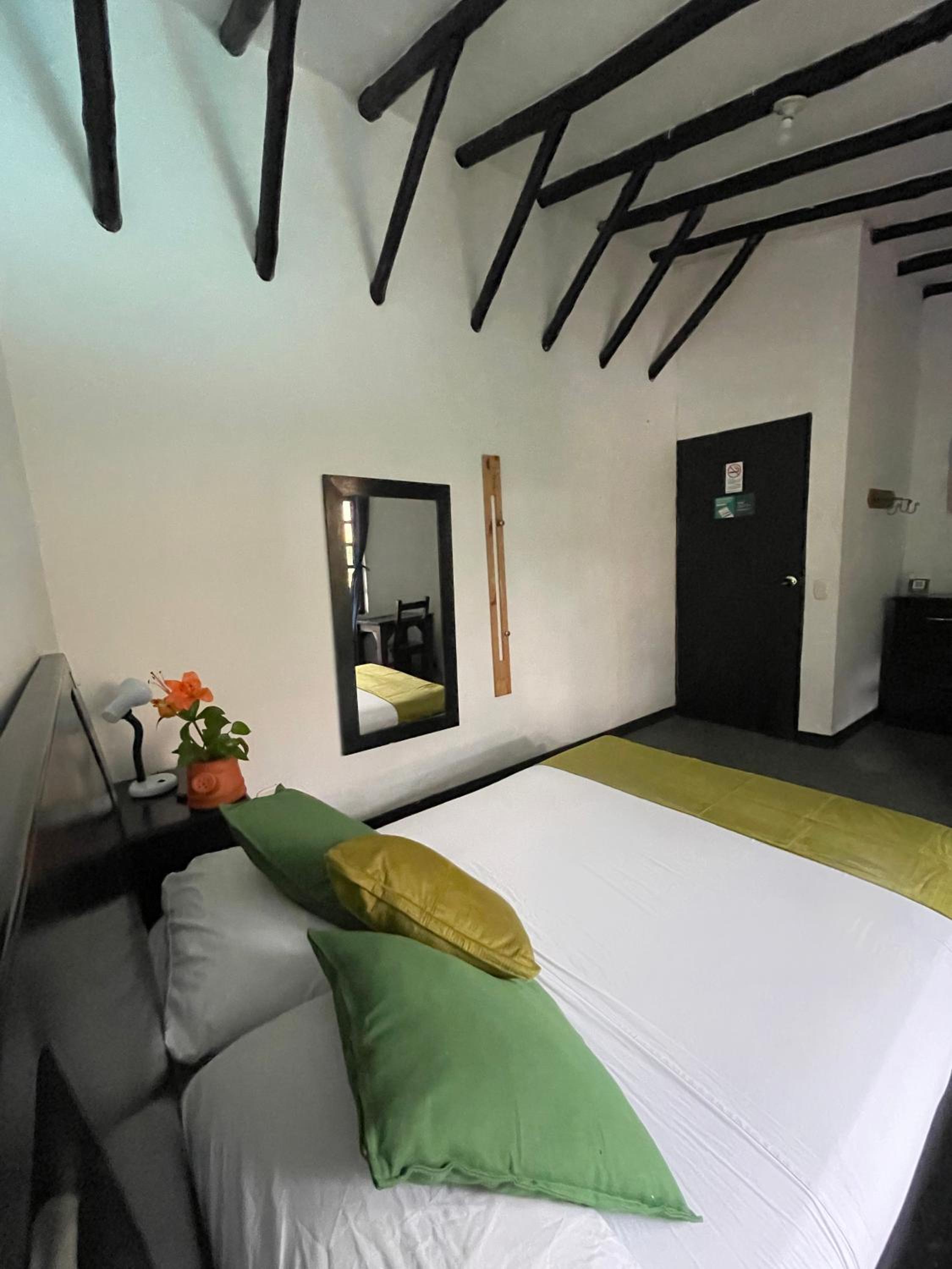 Double Room with Balcony photo 2