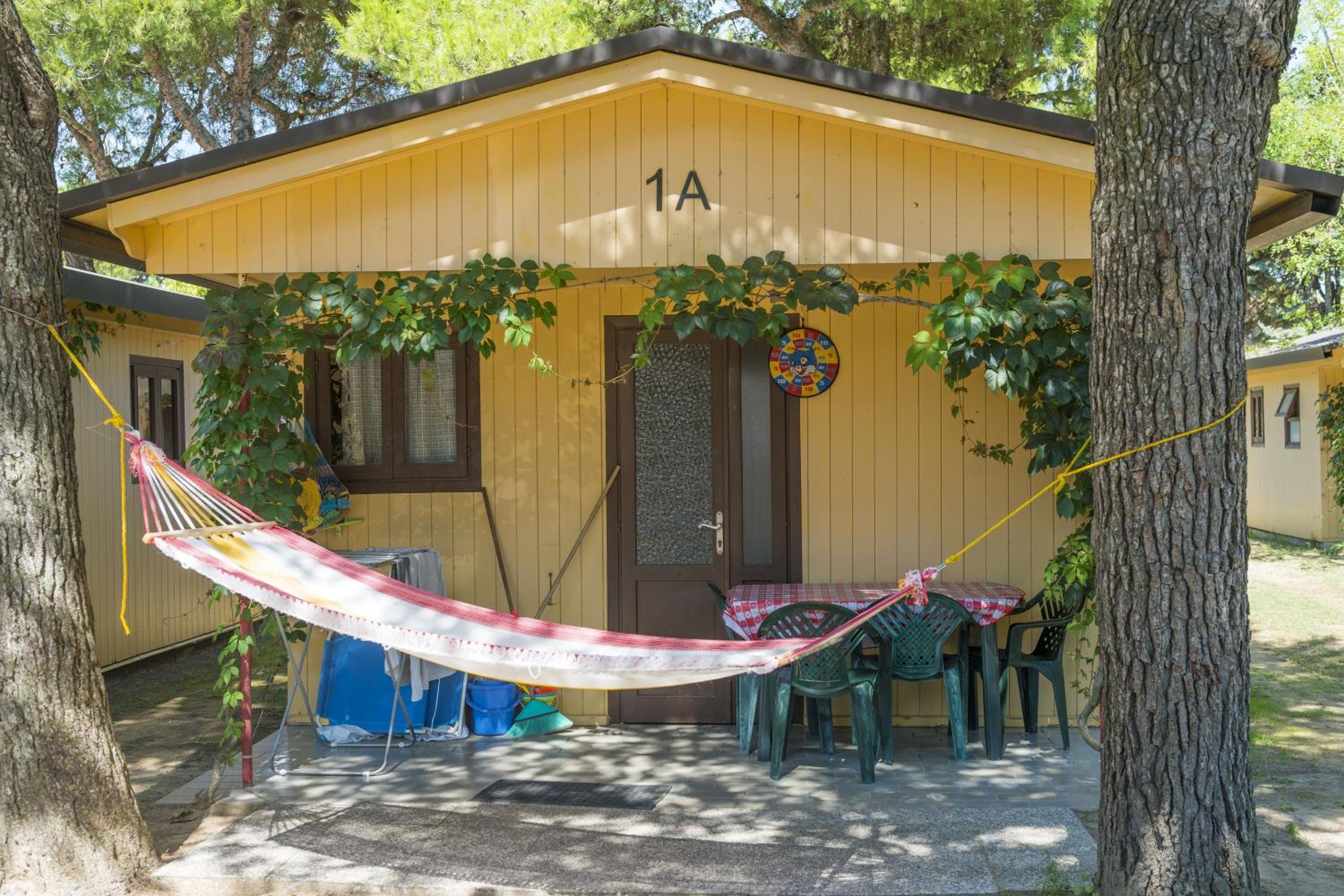Bungalow (2 Adults) photo 3