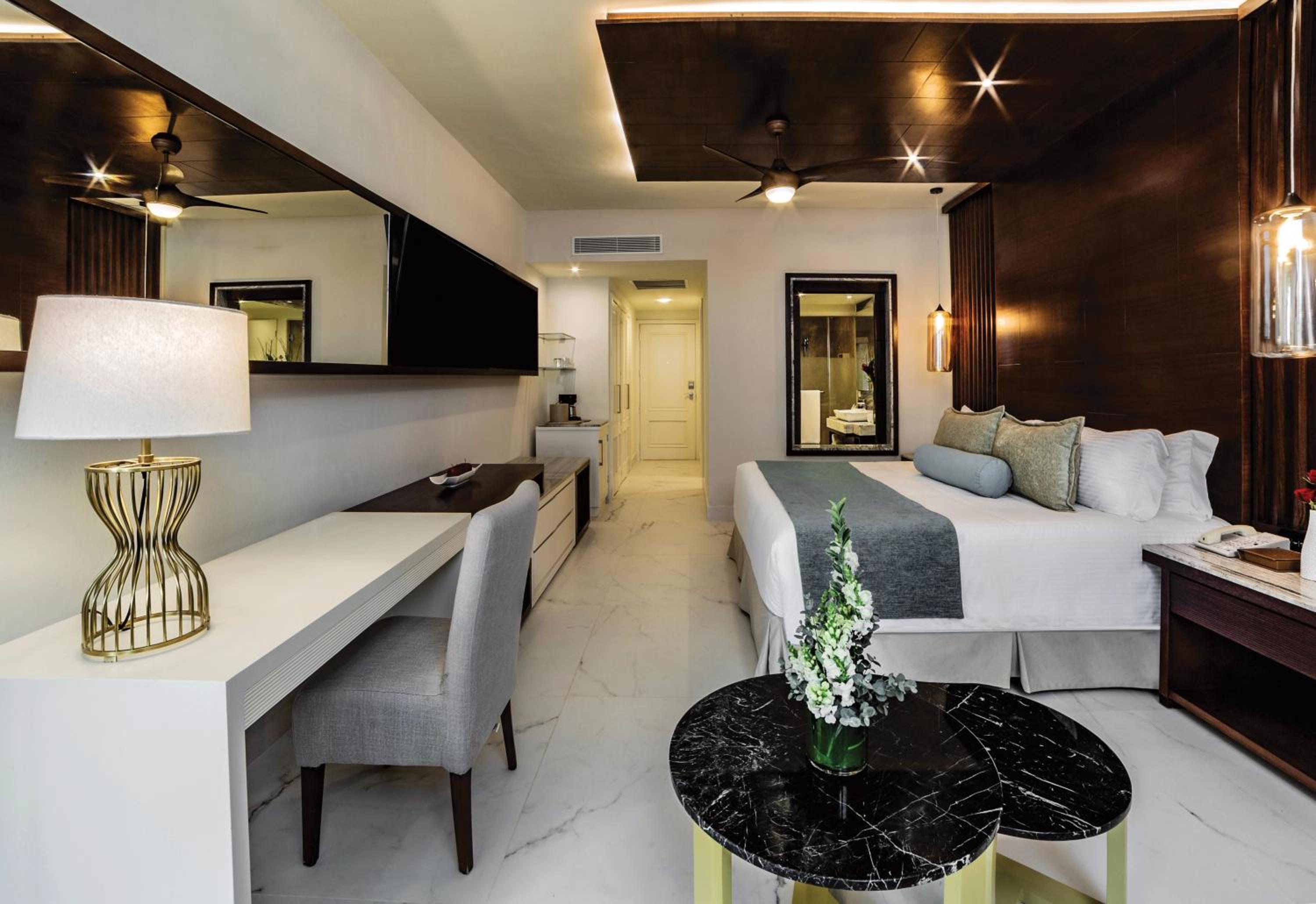Junior Suite King - Photo 3