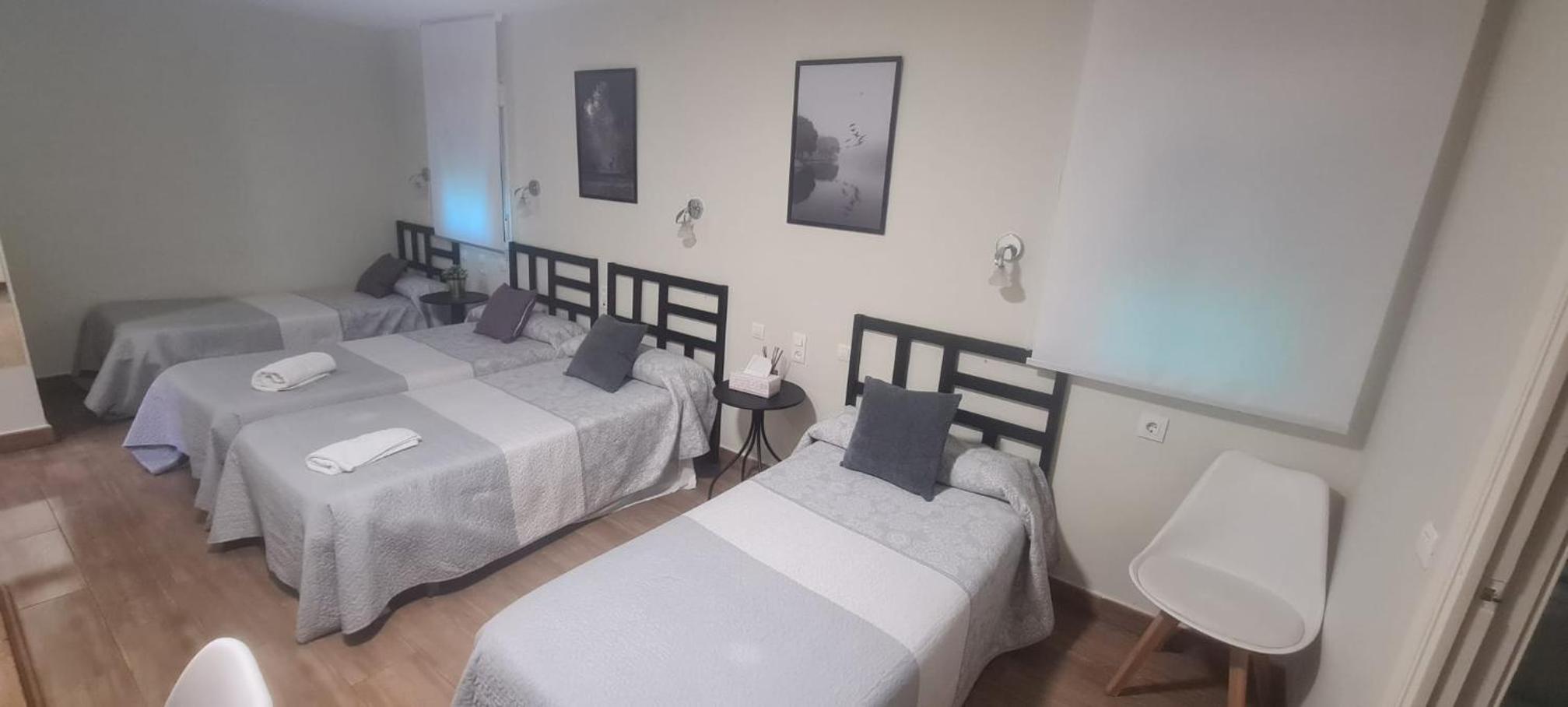 Standard Quadruple Room photo 2