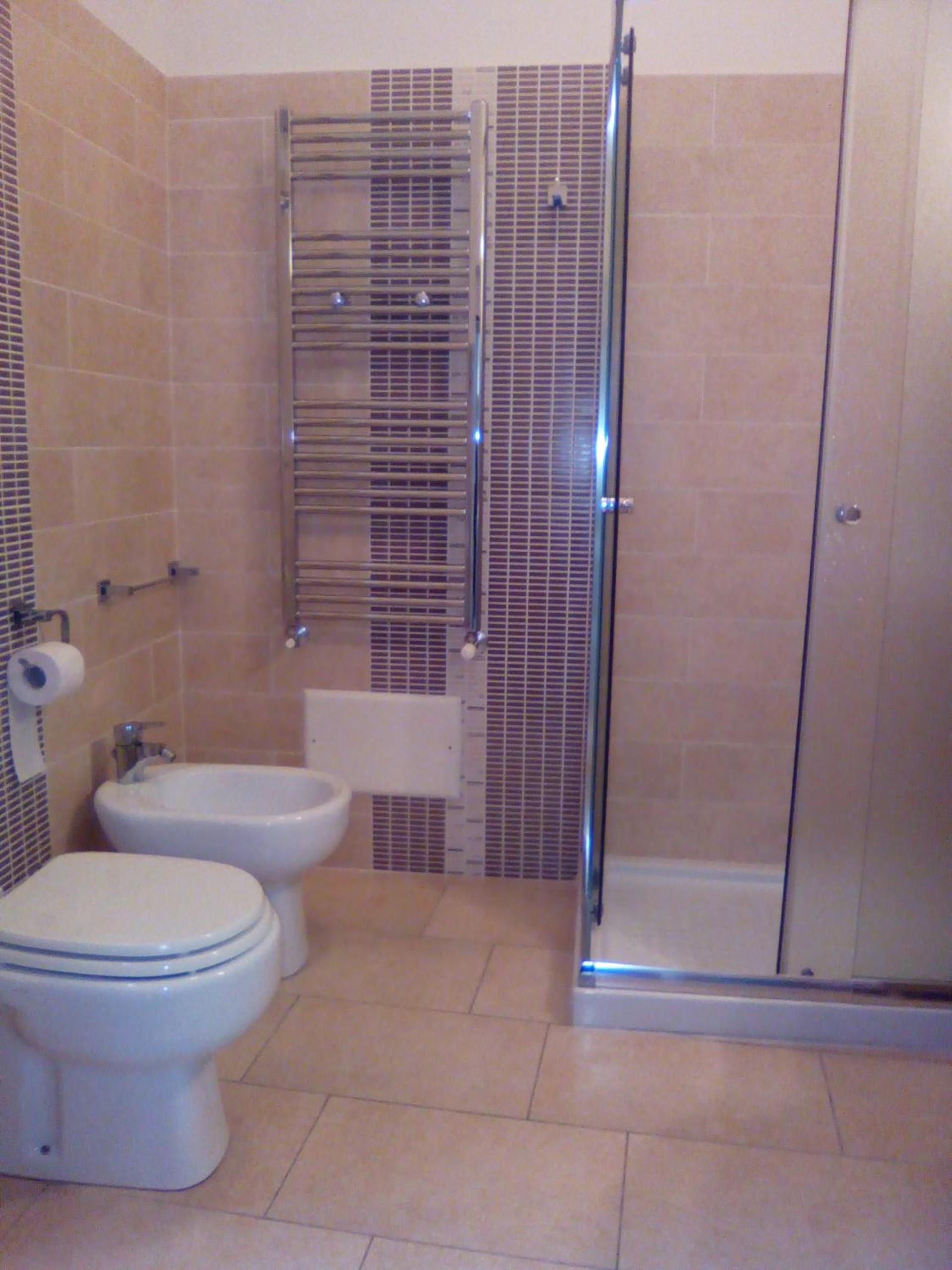 Apartment with Terrace - Photo 10