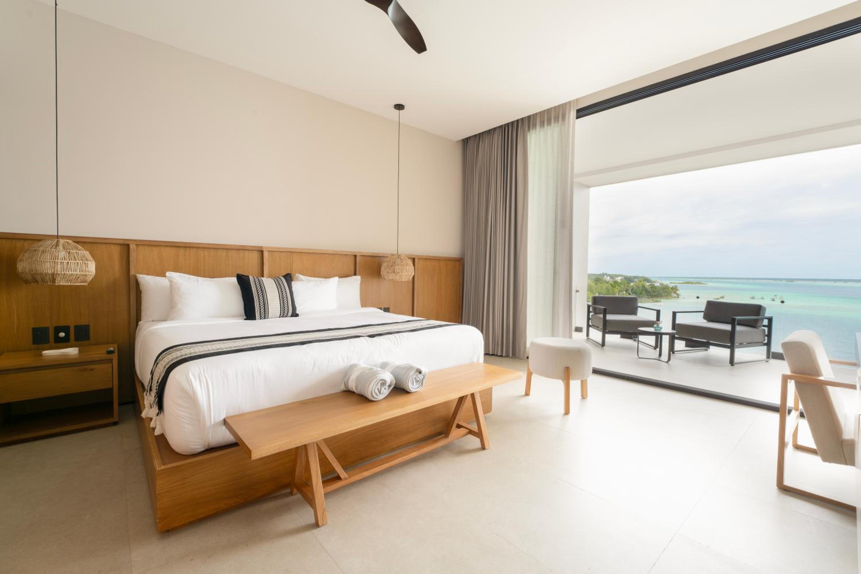 Suite with Lake View