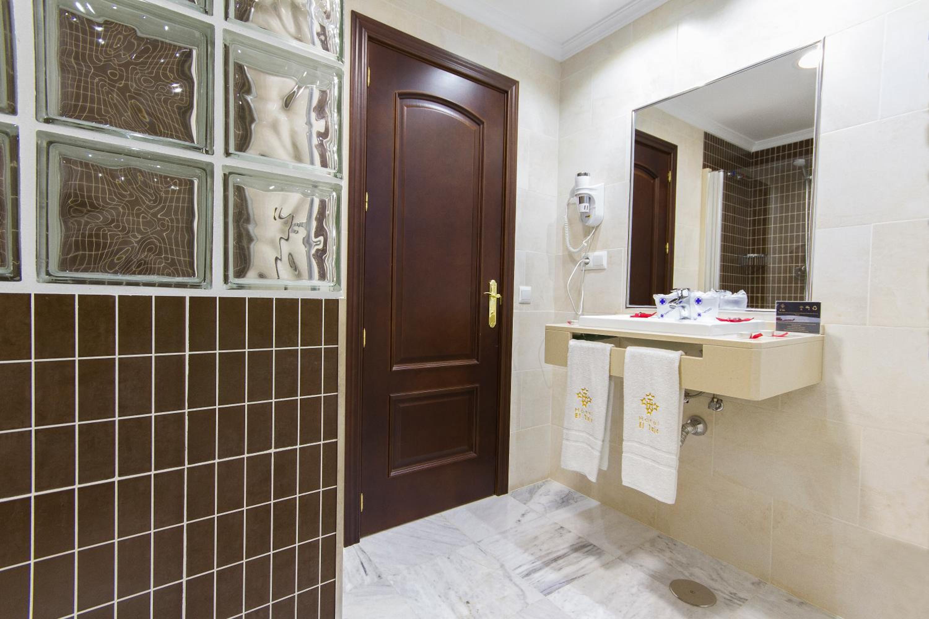 Habitación Doble Deluxe Habitación Doble Deluxe