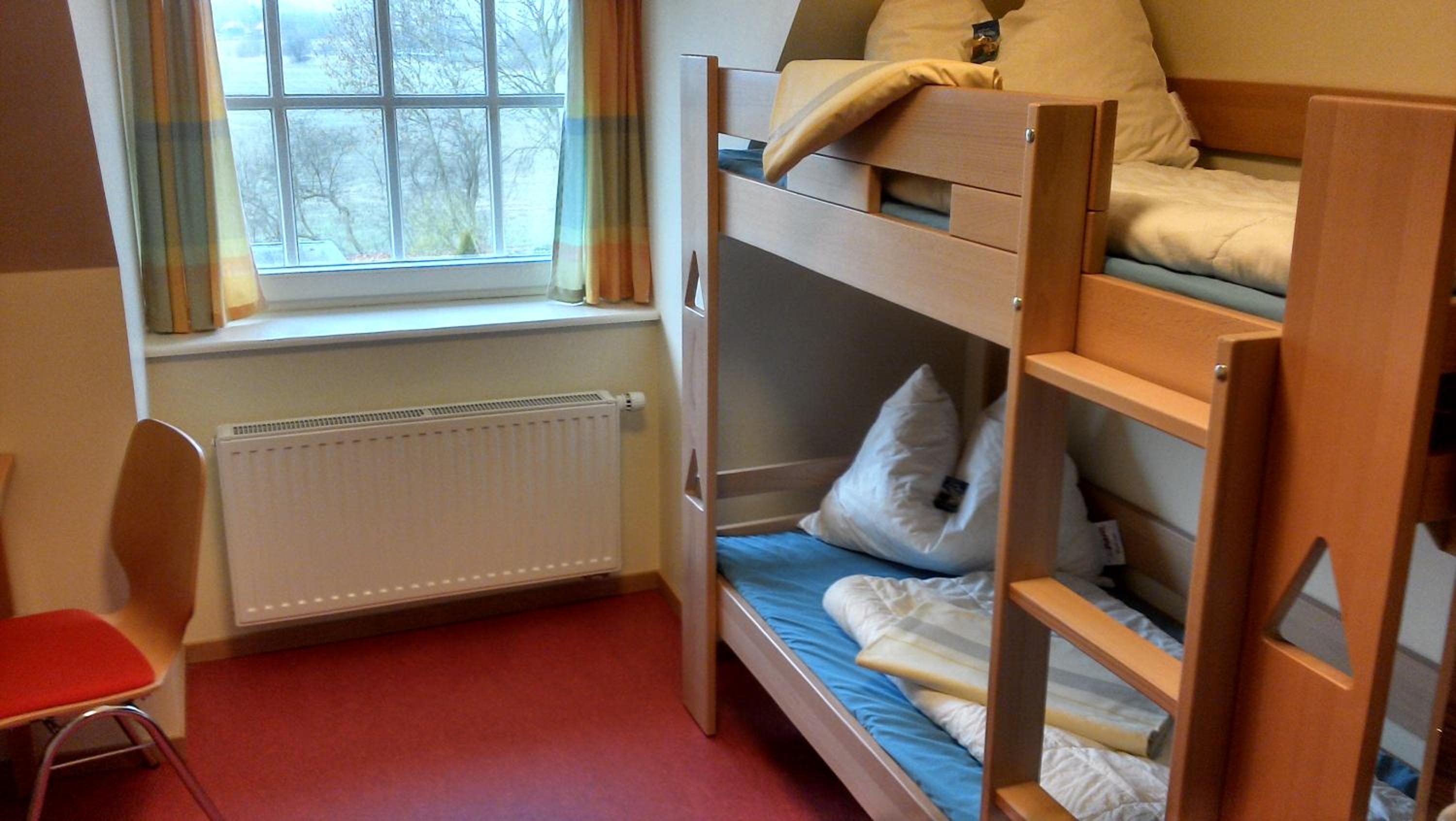 Quadruple Room with Private Bathroom photo 2