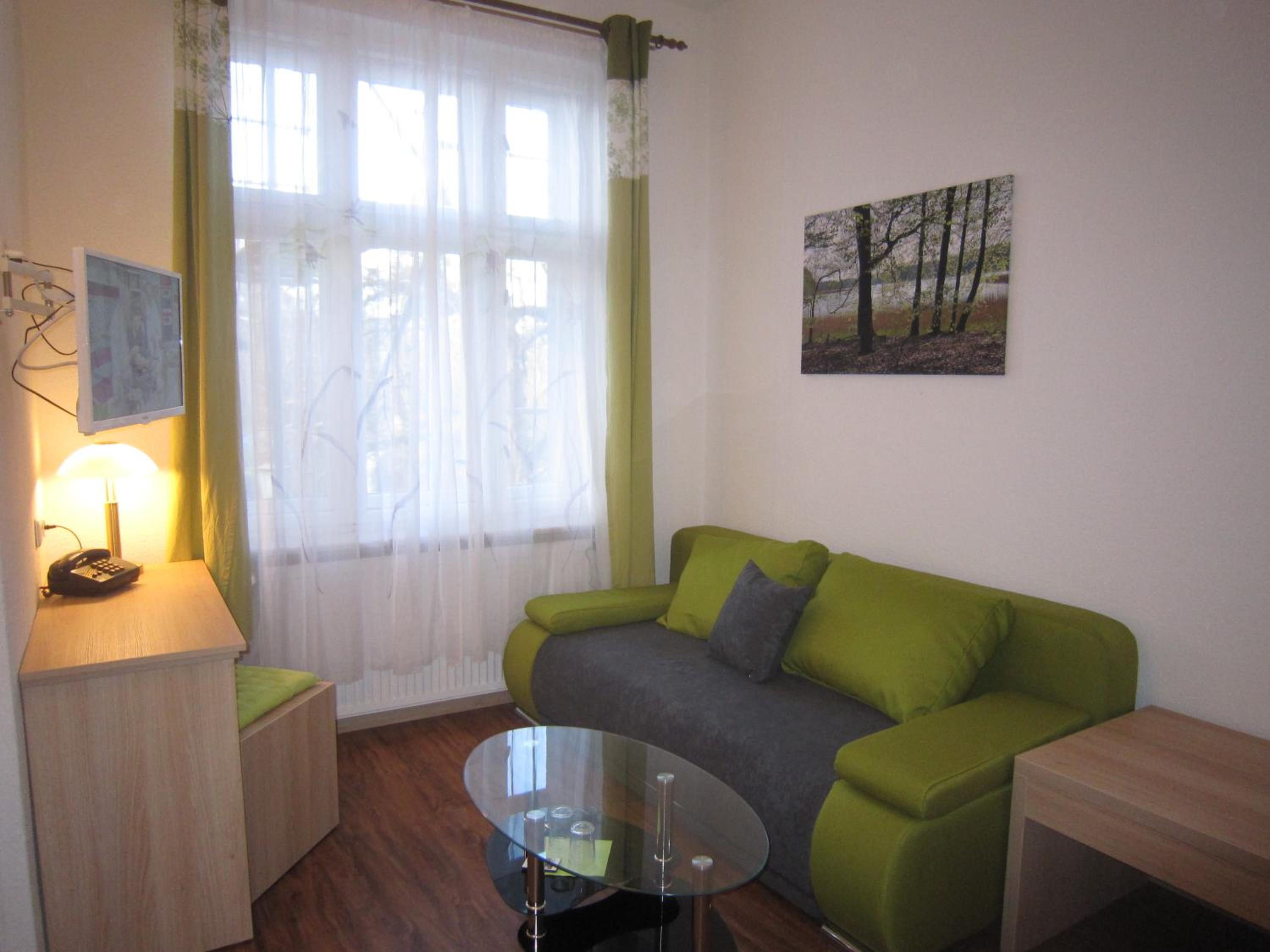 Double Room - Photo 13