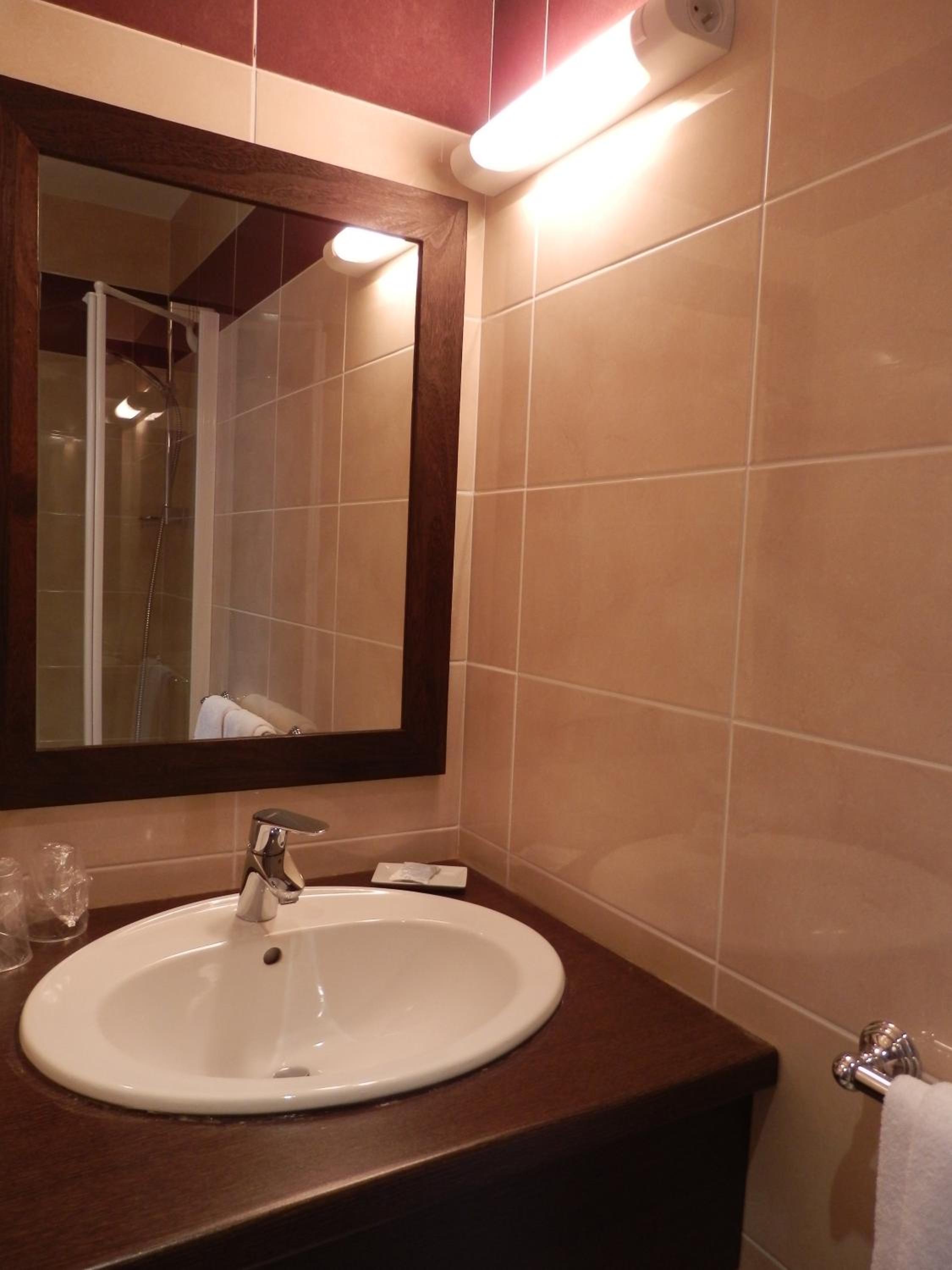 Triple Room - Photo 5