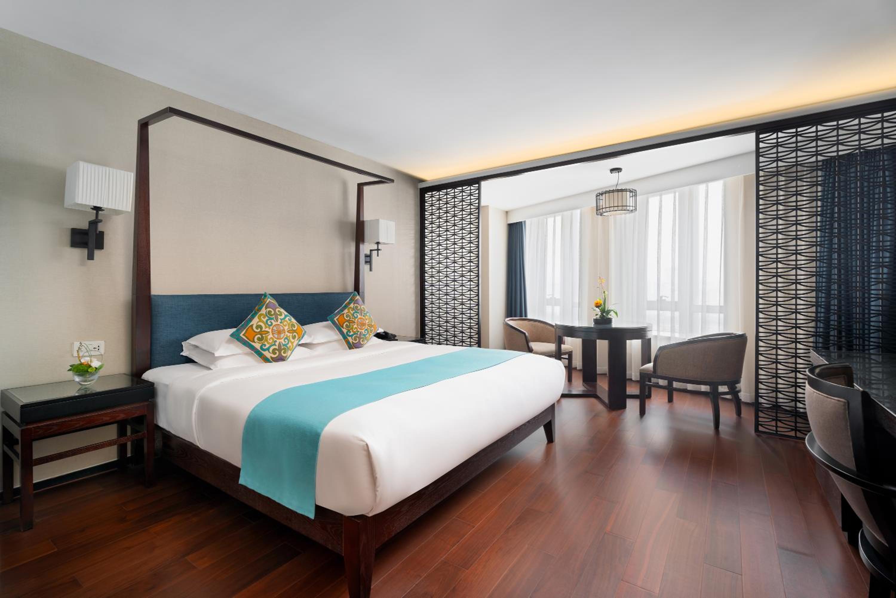 Double Room with Shared Toilet