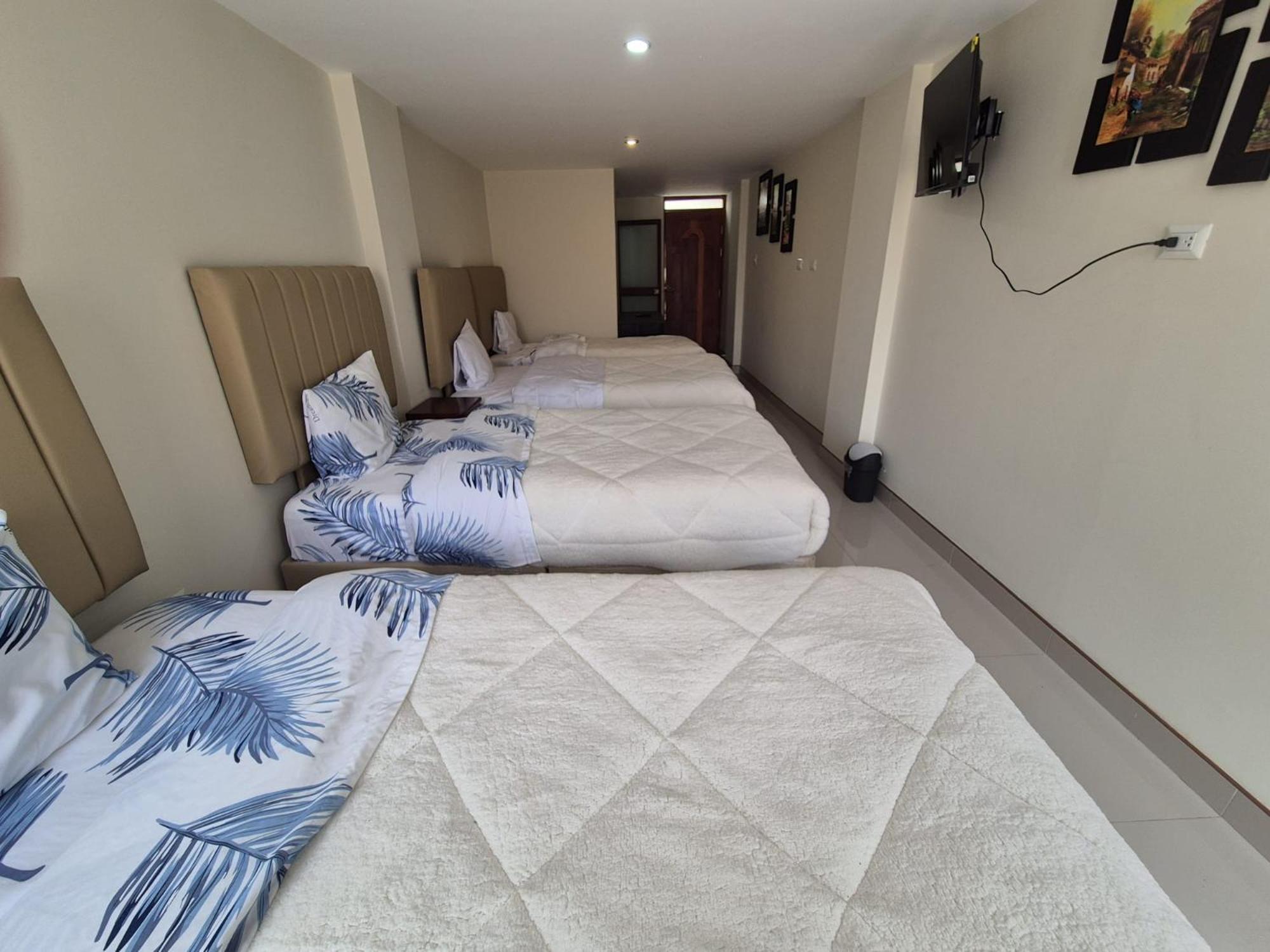 Classic Quadruple Room - Photo 3