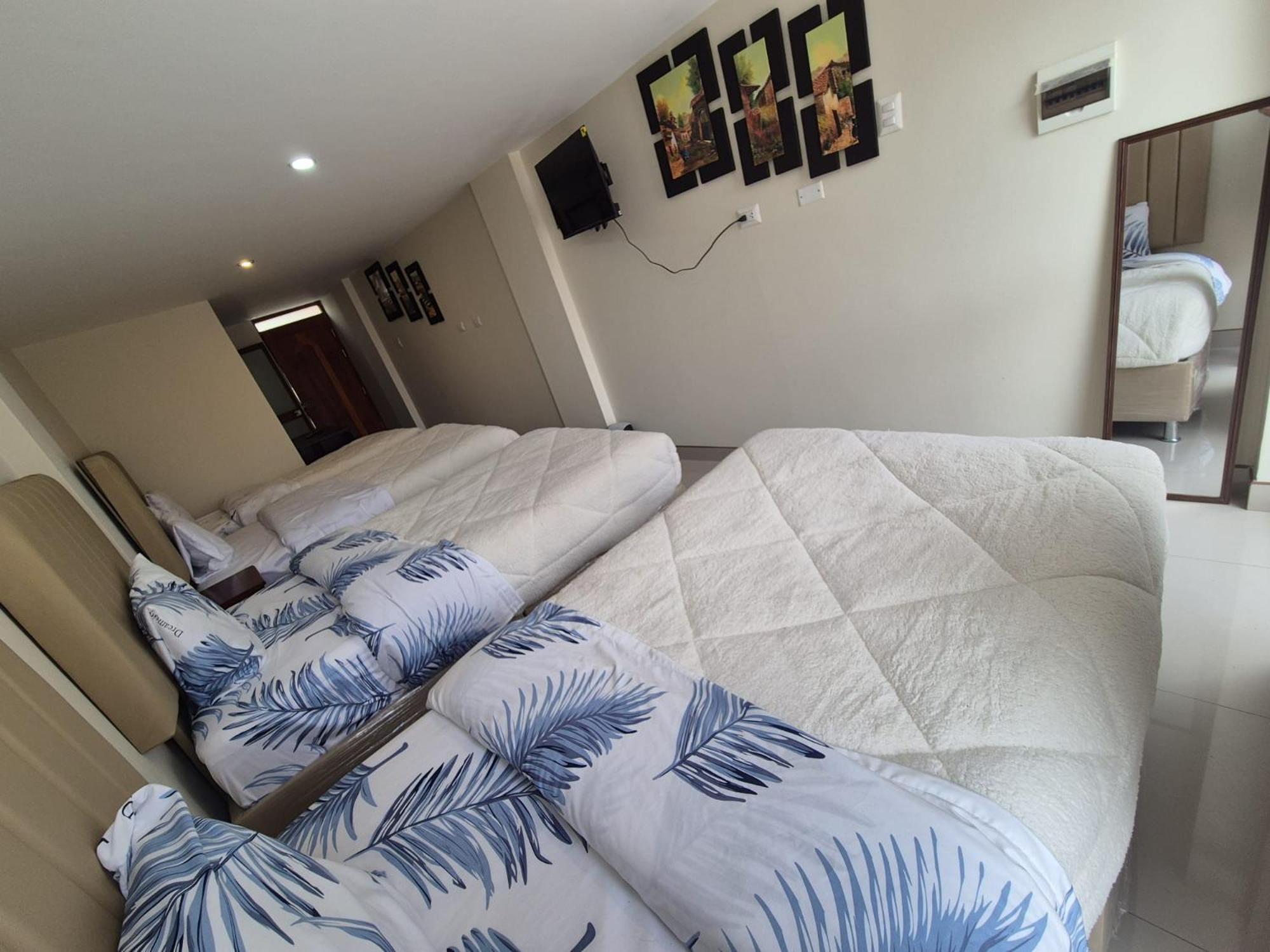 Classic Quadruple Room - Photo 5