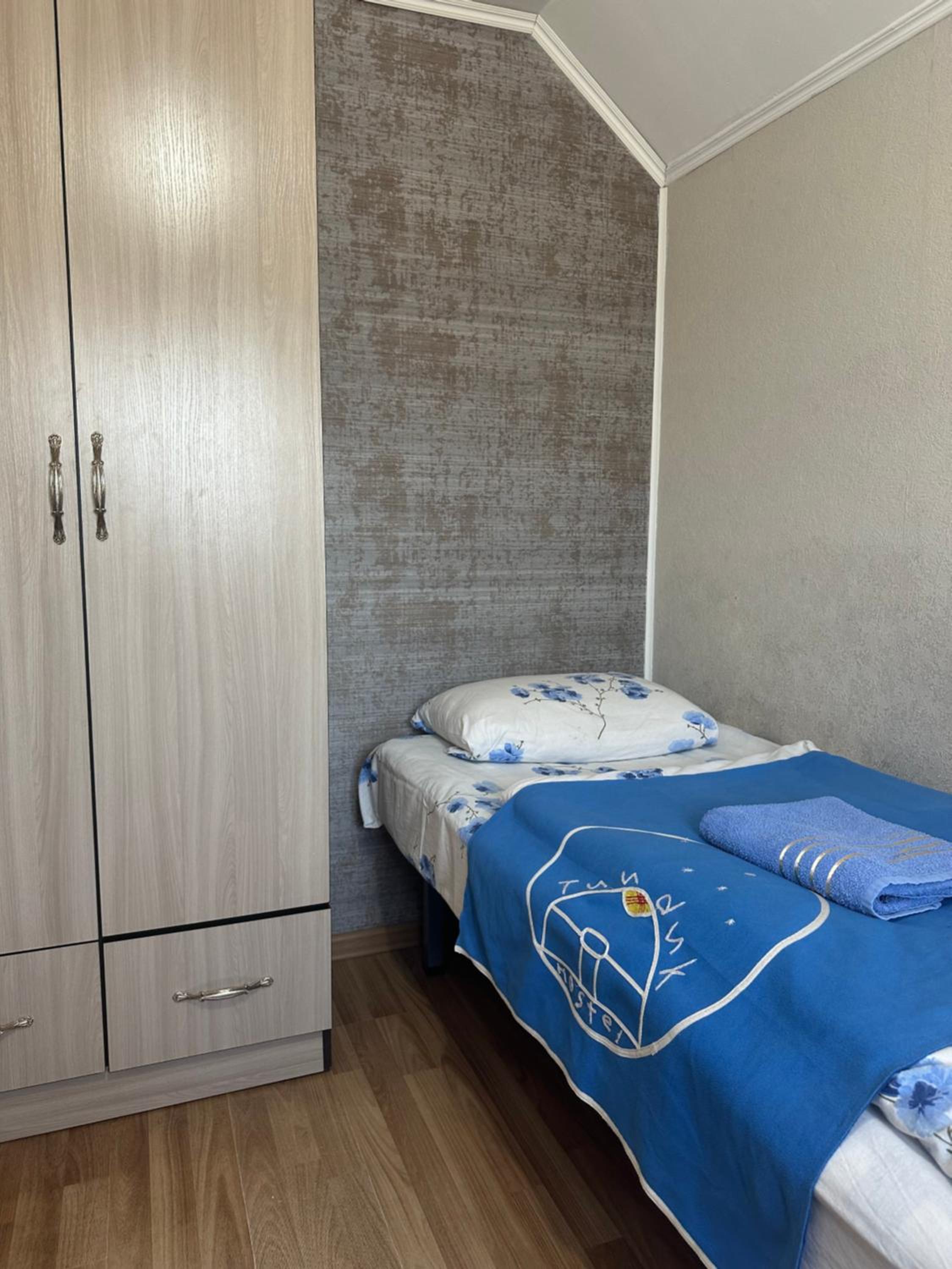 Single Room photo 1