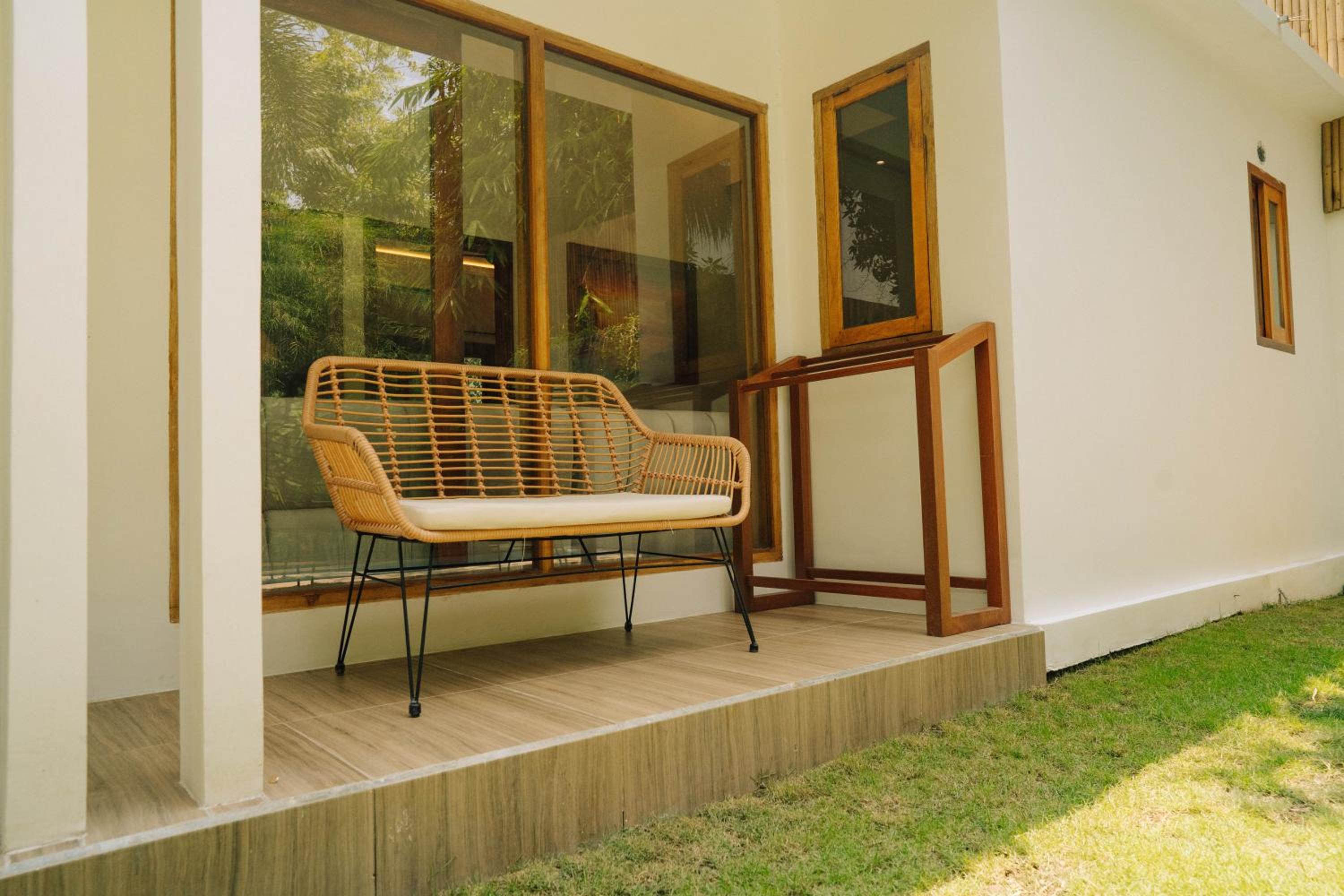Two-Bedroom Villa - Photo 12