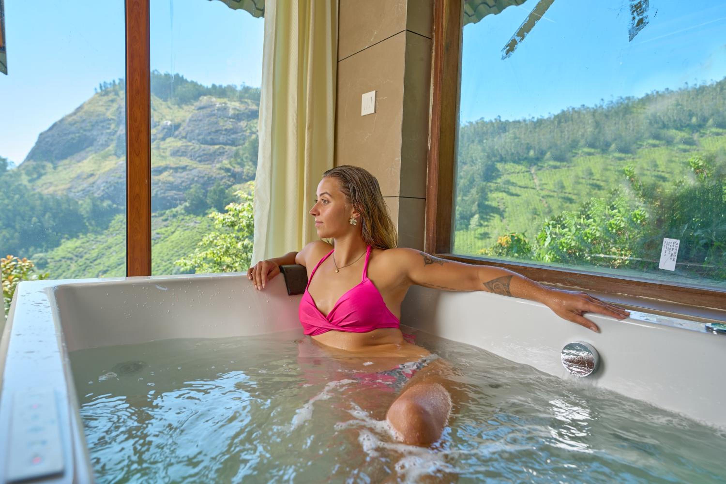 Jacuzzi Room