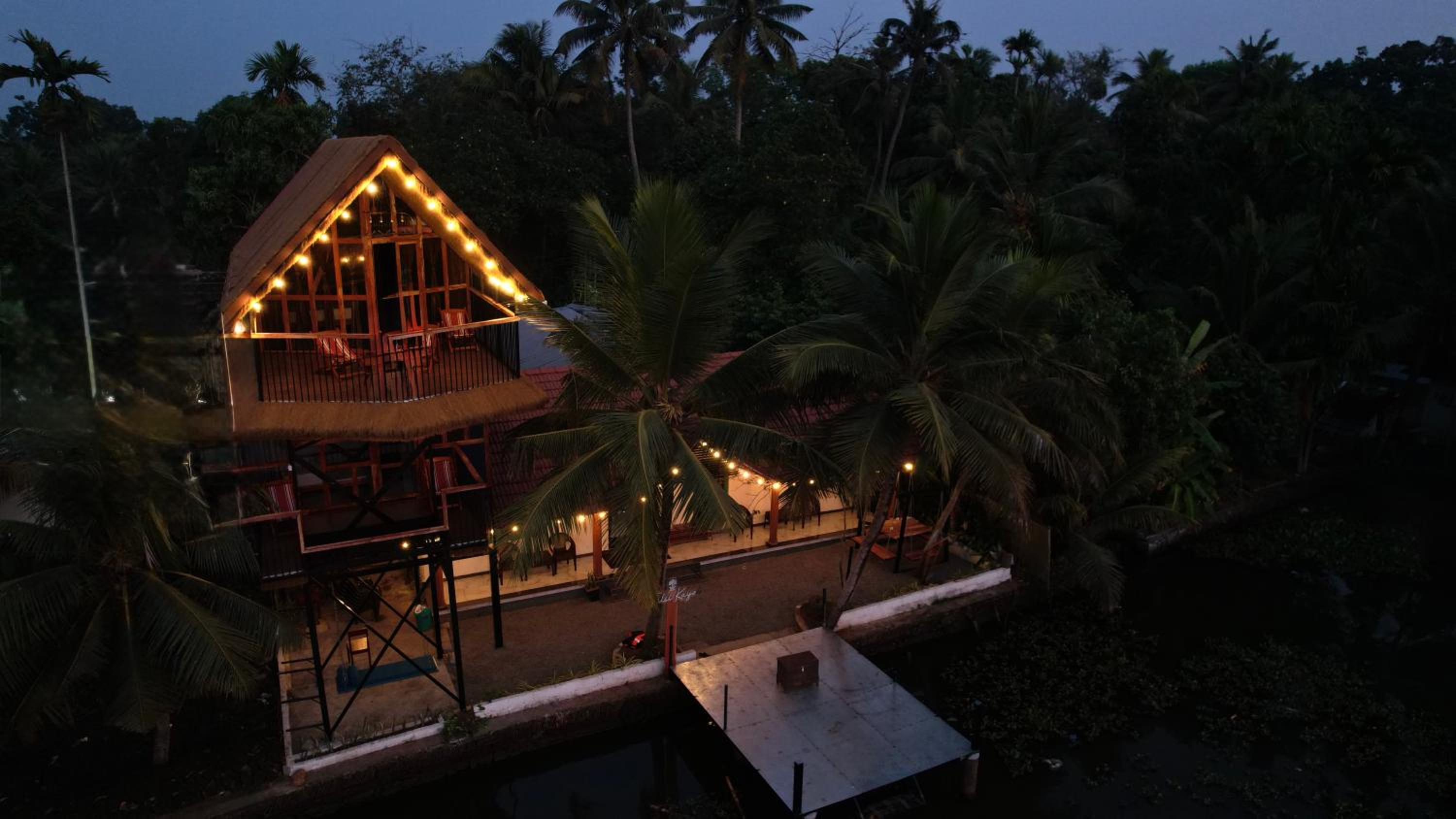 Double Room with Lake View photo 3