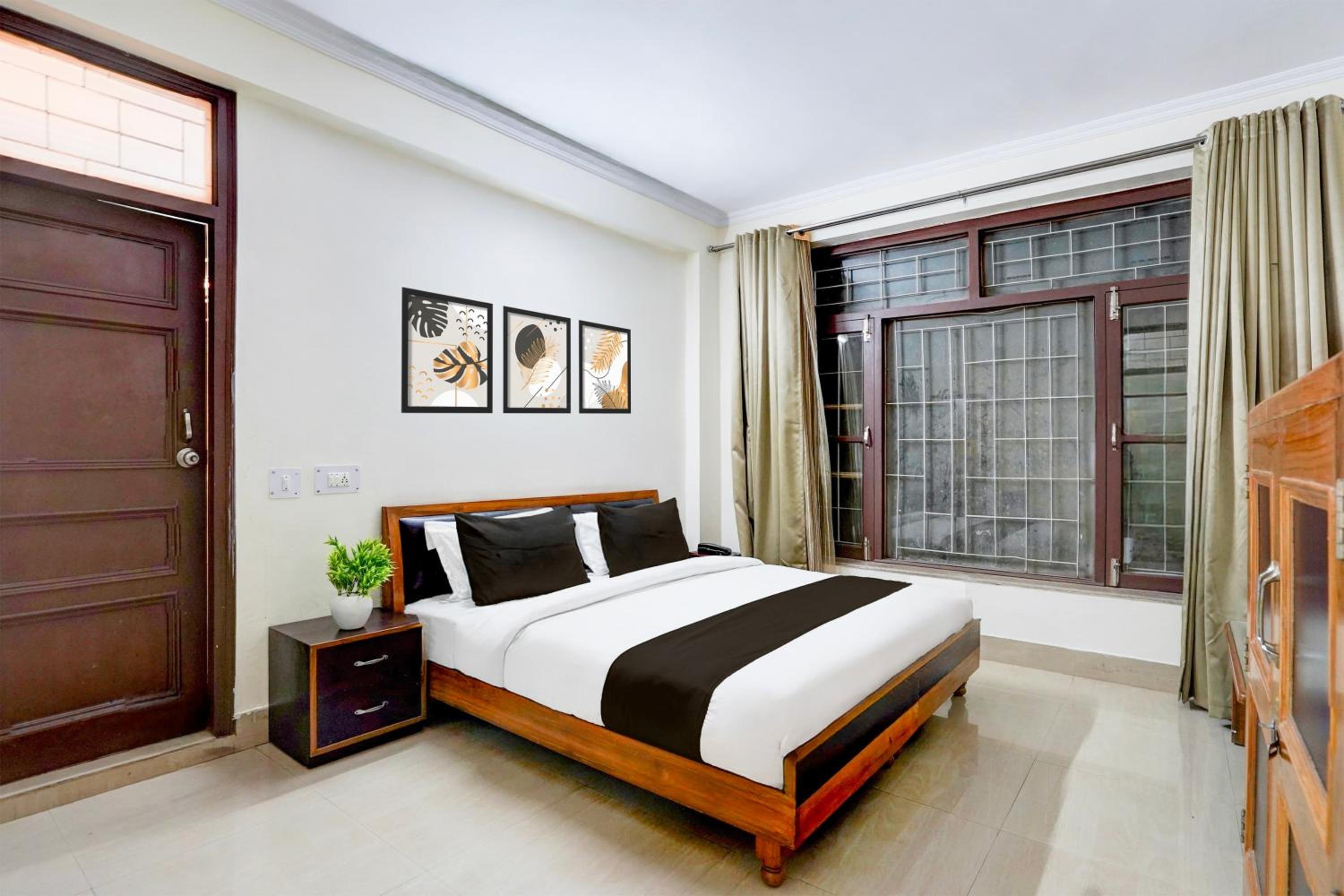 Classic Triple Room