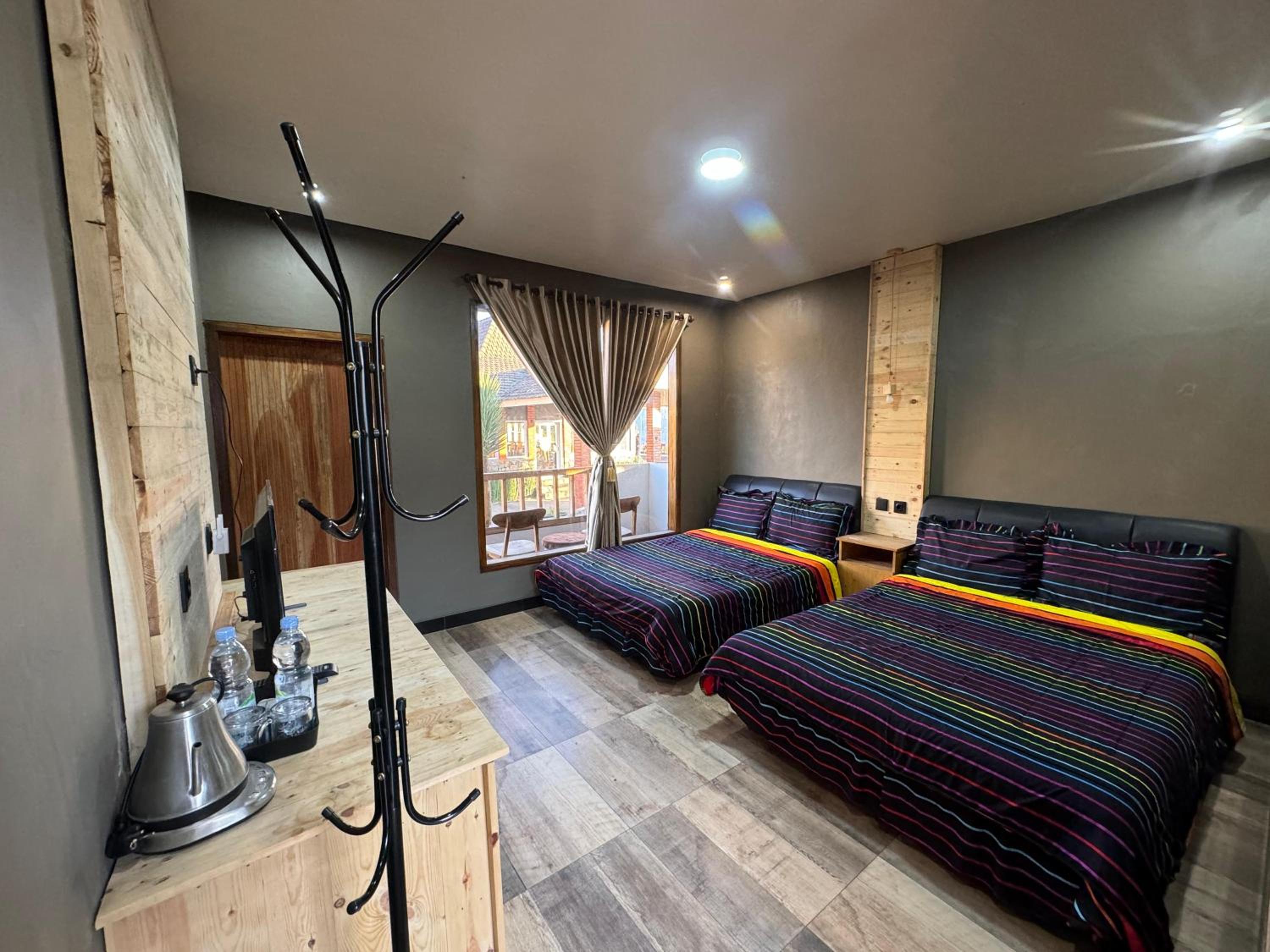 Deluxe Double or Twin Room with Balcony photo 2