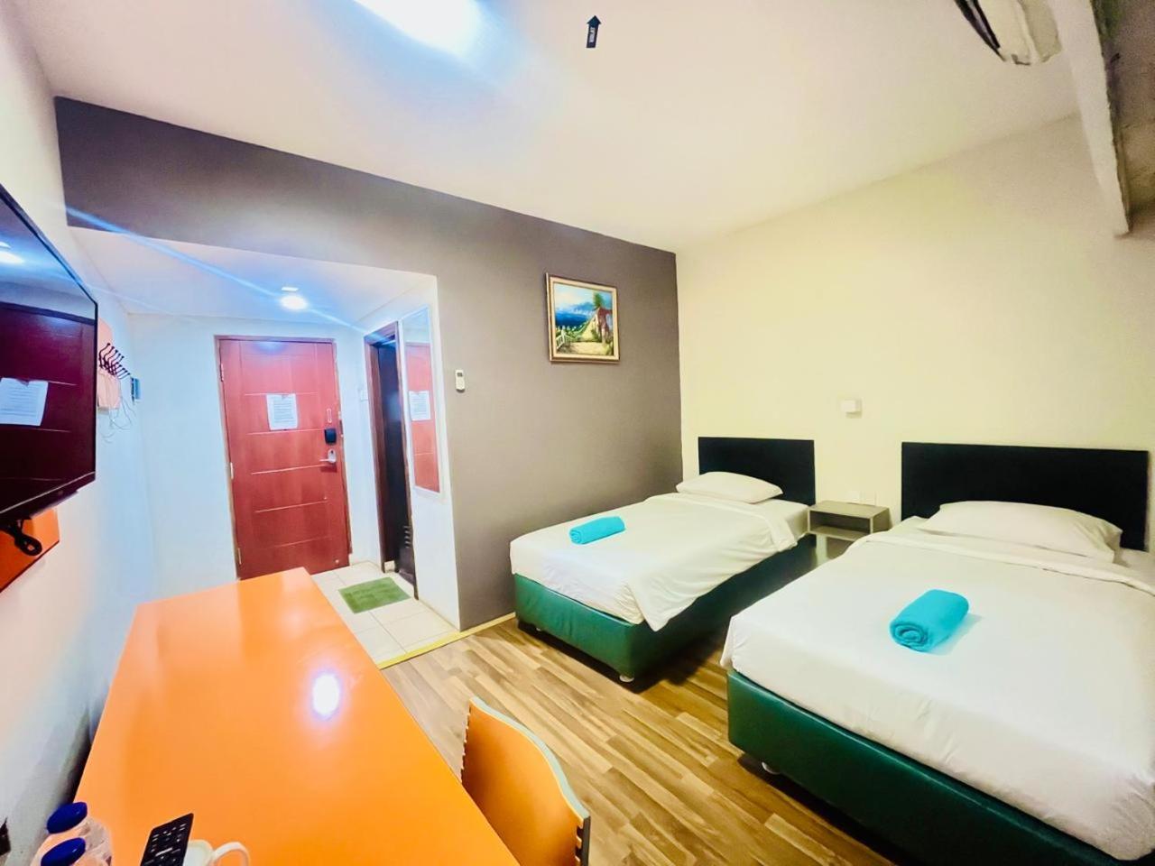 Superior Twin Room photo 2