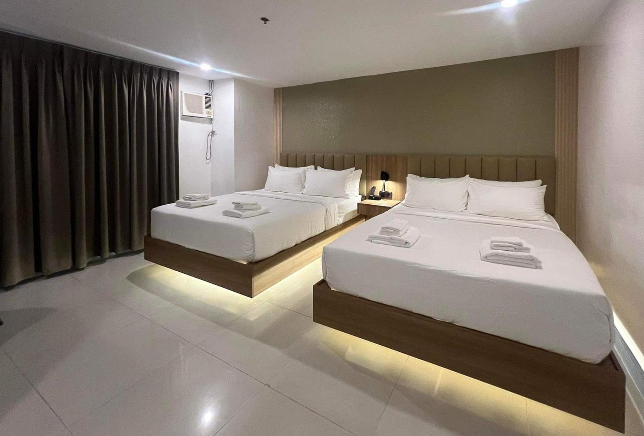 Queen Room