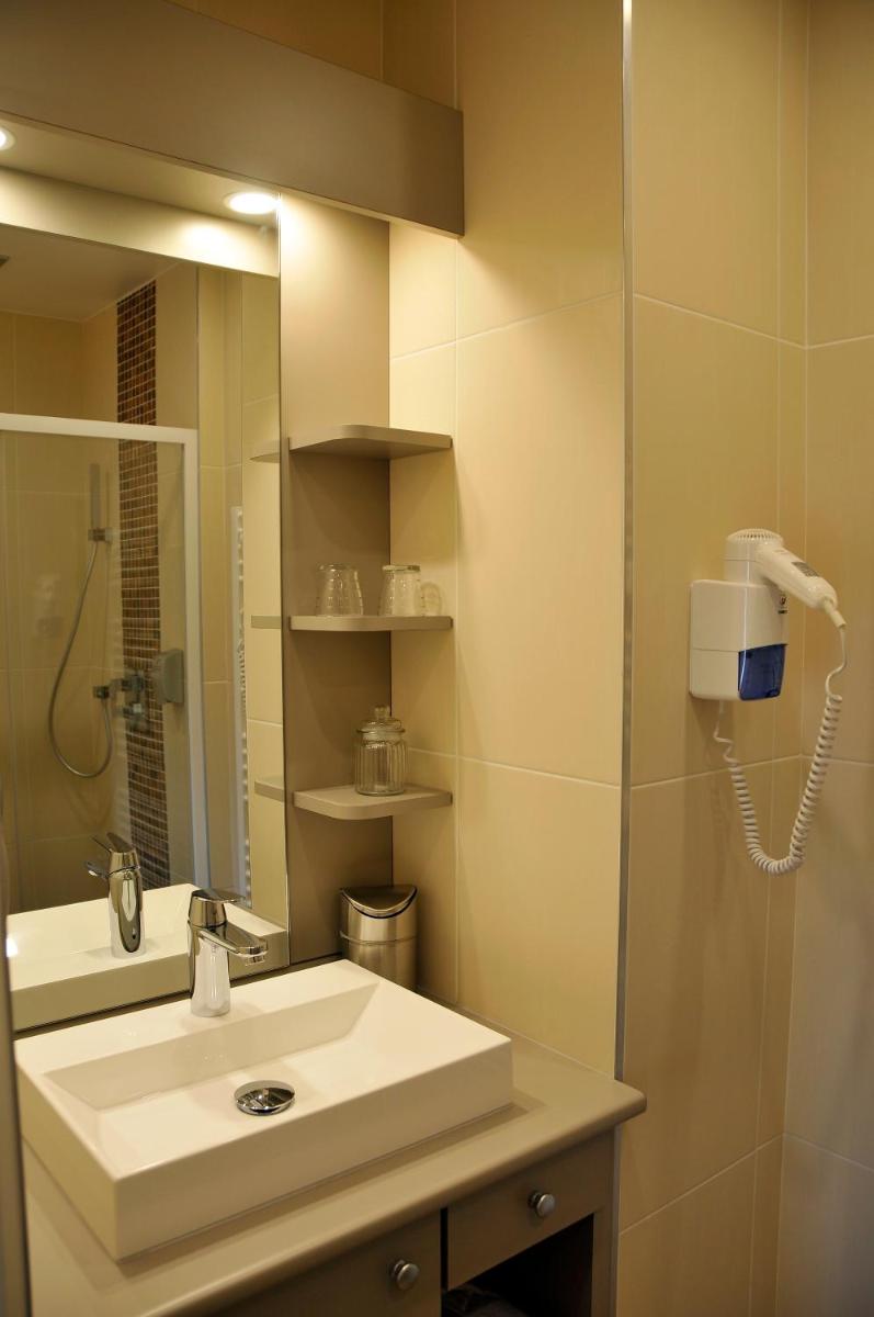 Double Room with Balcony and Village View photo 2