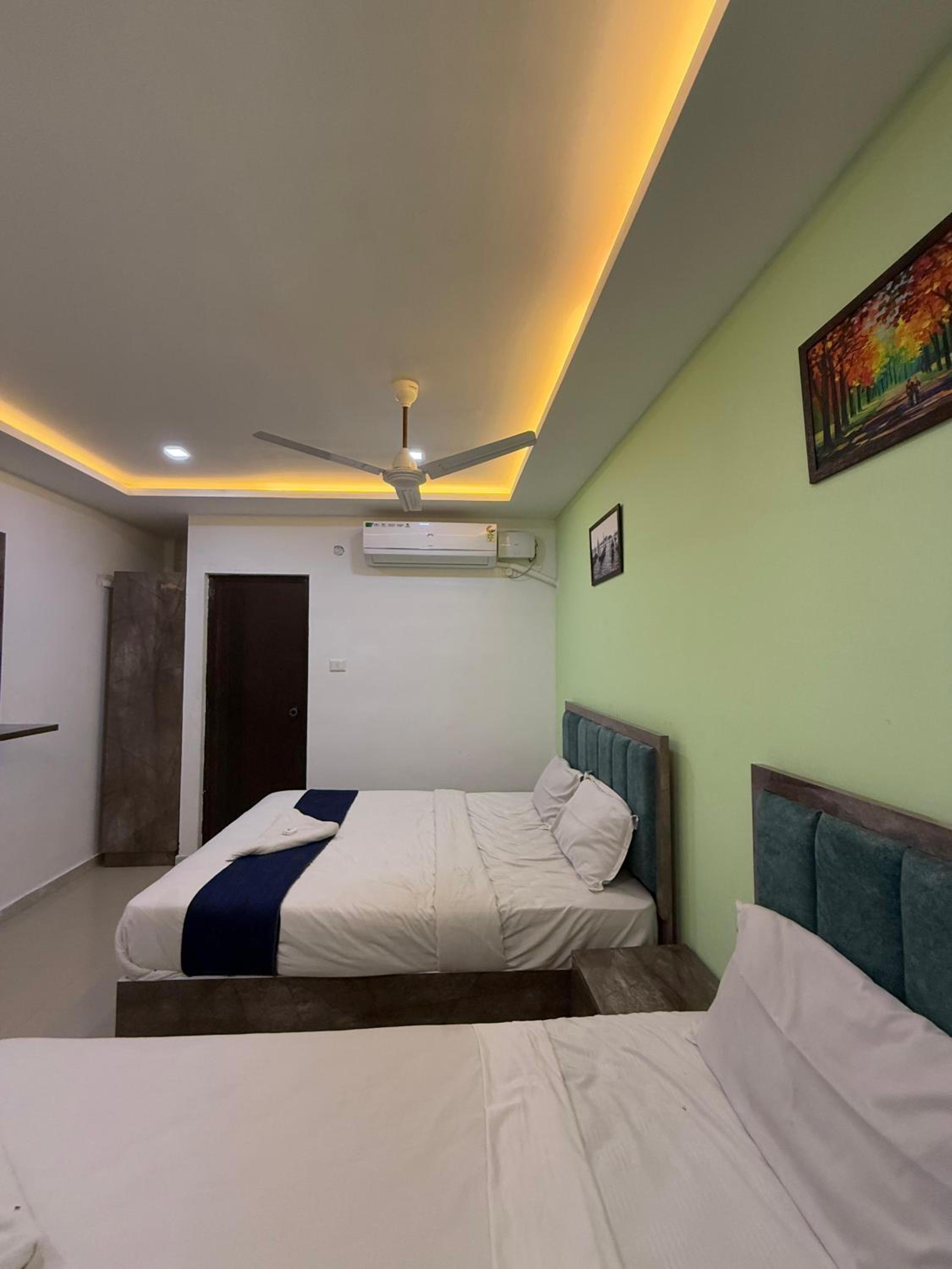 Deluxe Triple Room - Photo 4