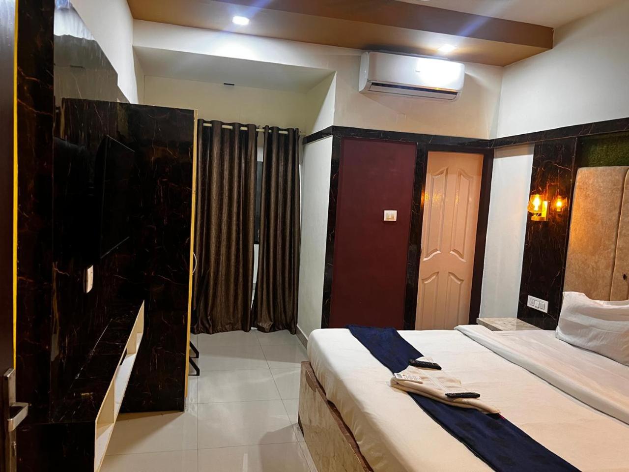 Deluxe Double Room - Photo 3