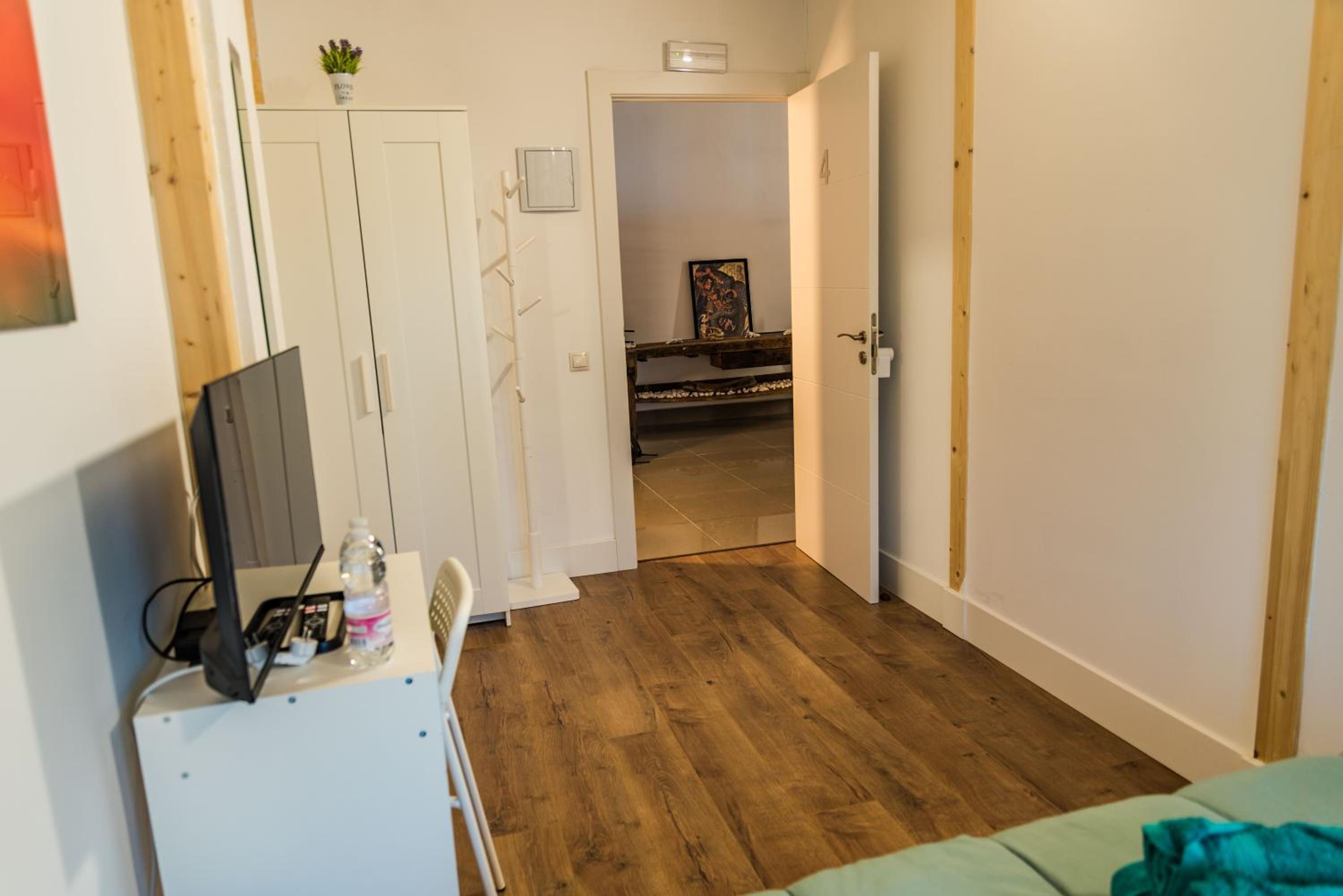 Double Room with Private Bathroom photo 2