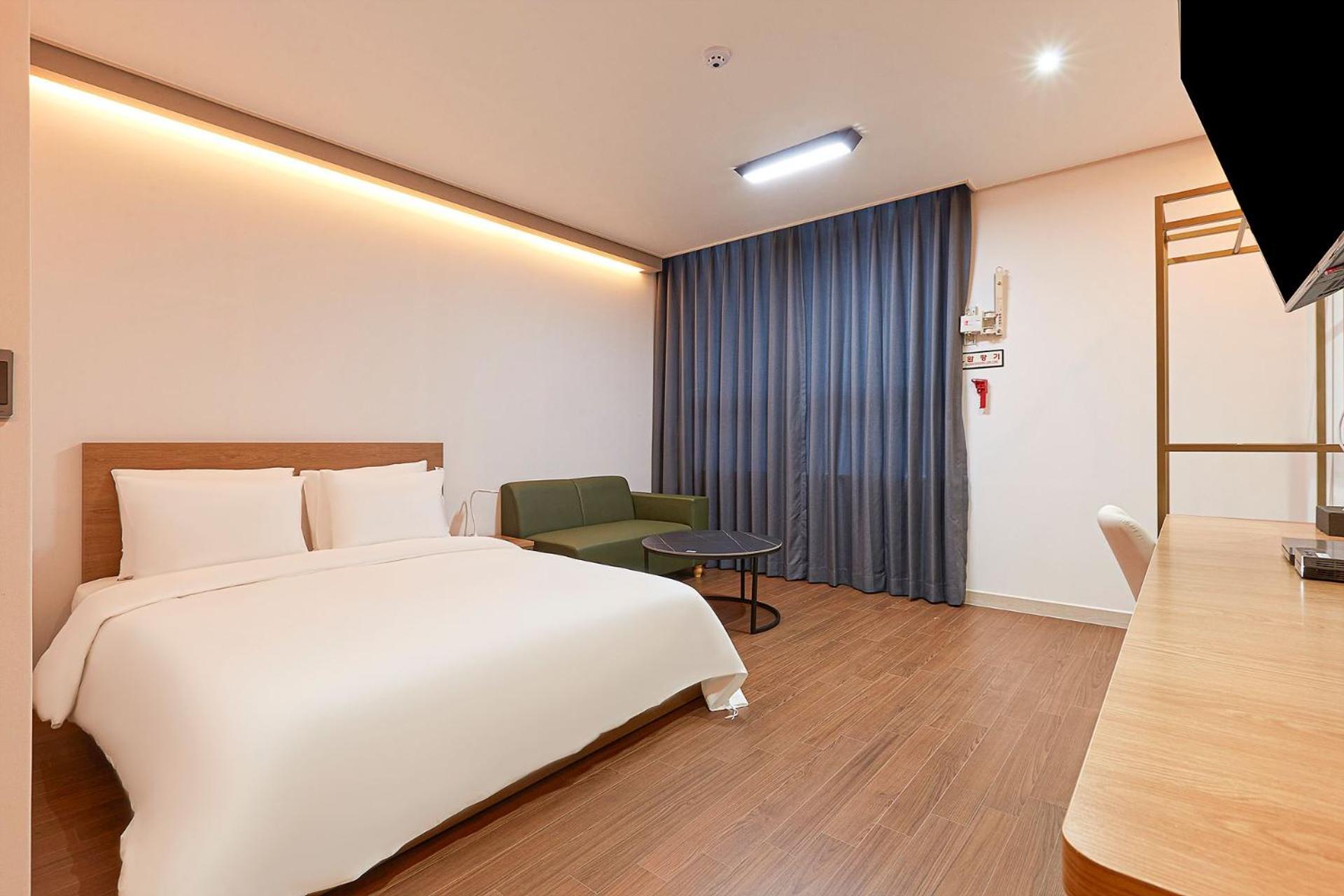 Double Room - Disability Access