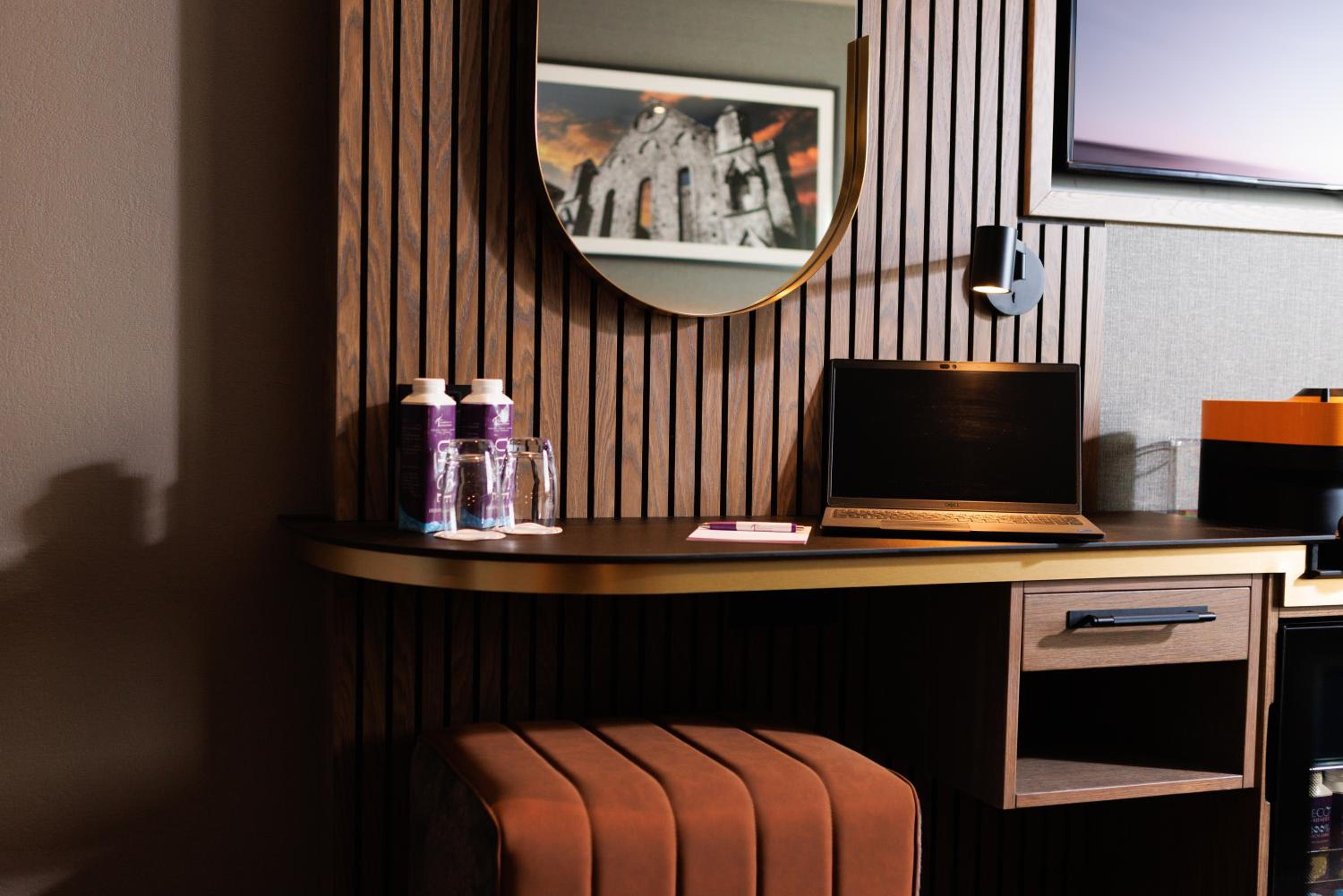 Superior King Room photo 3
