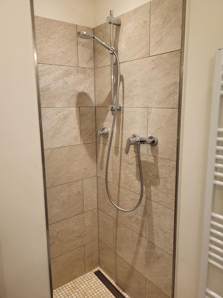 Apartment - Photo 5