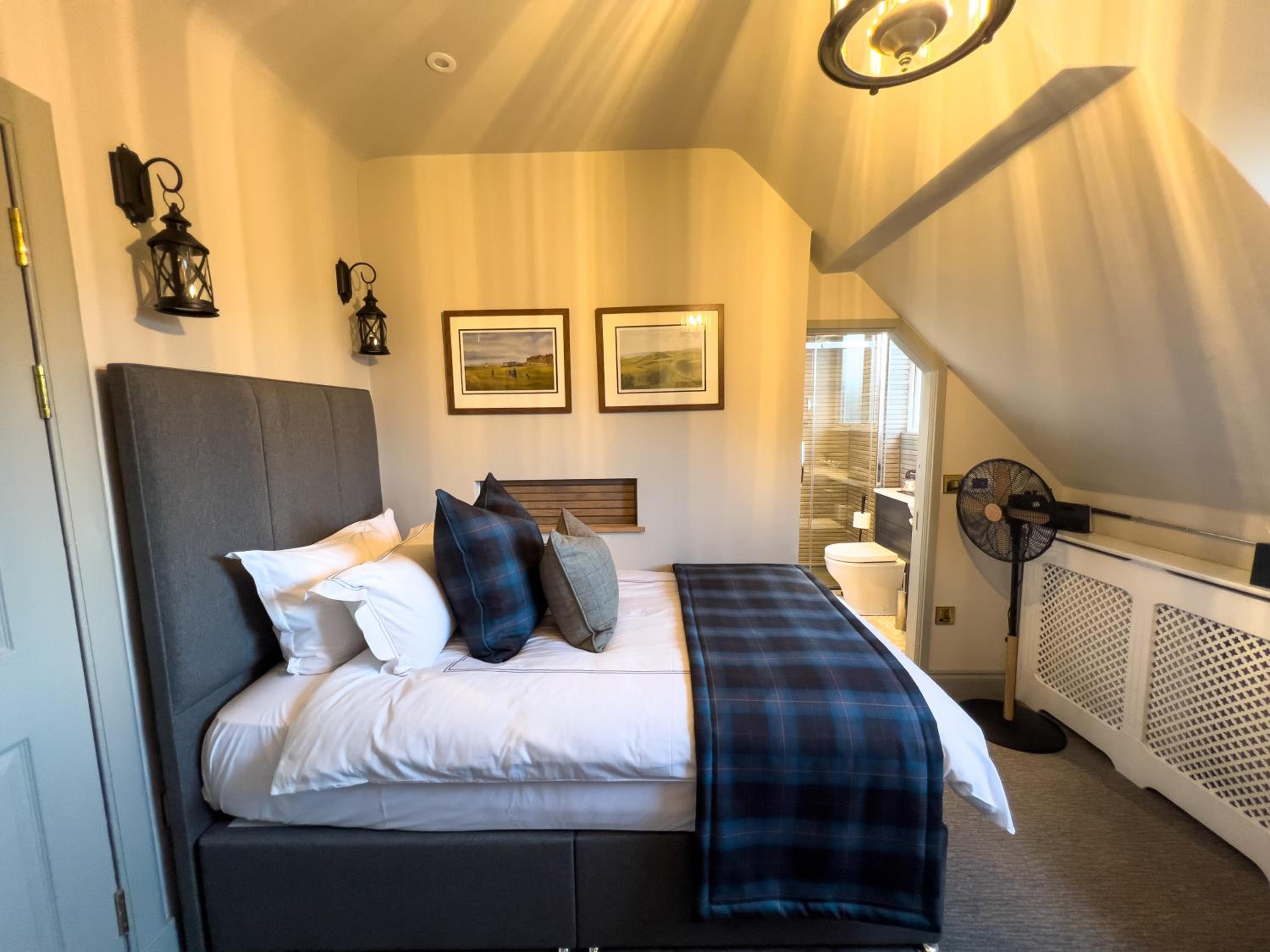 Deluxe Single Room photo 2