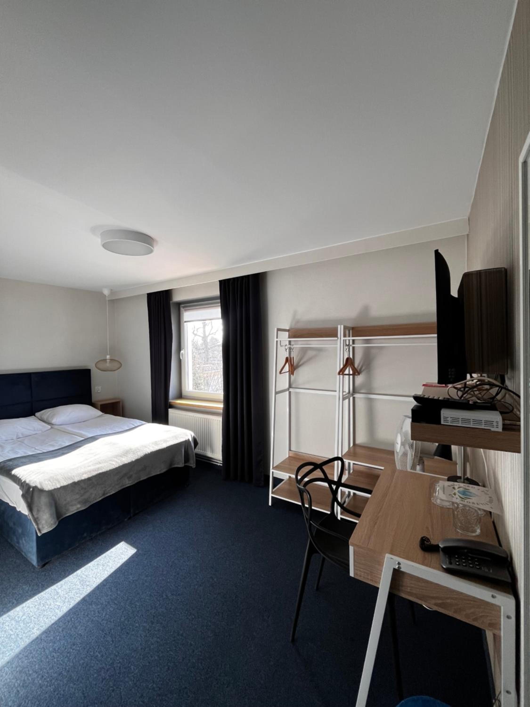 Double or Twin Room - Photo 3