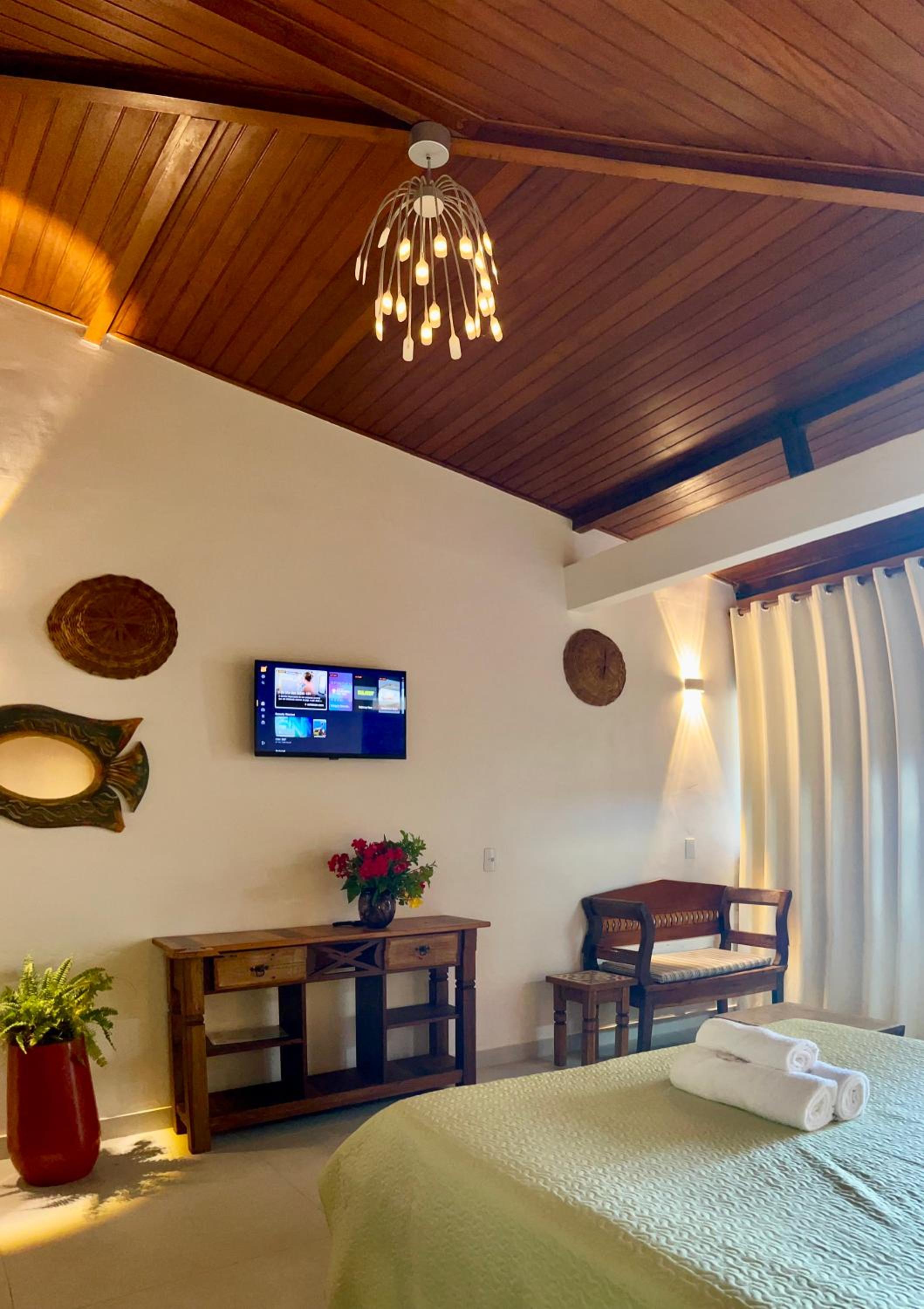 Standard Suite - Photo 8