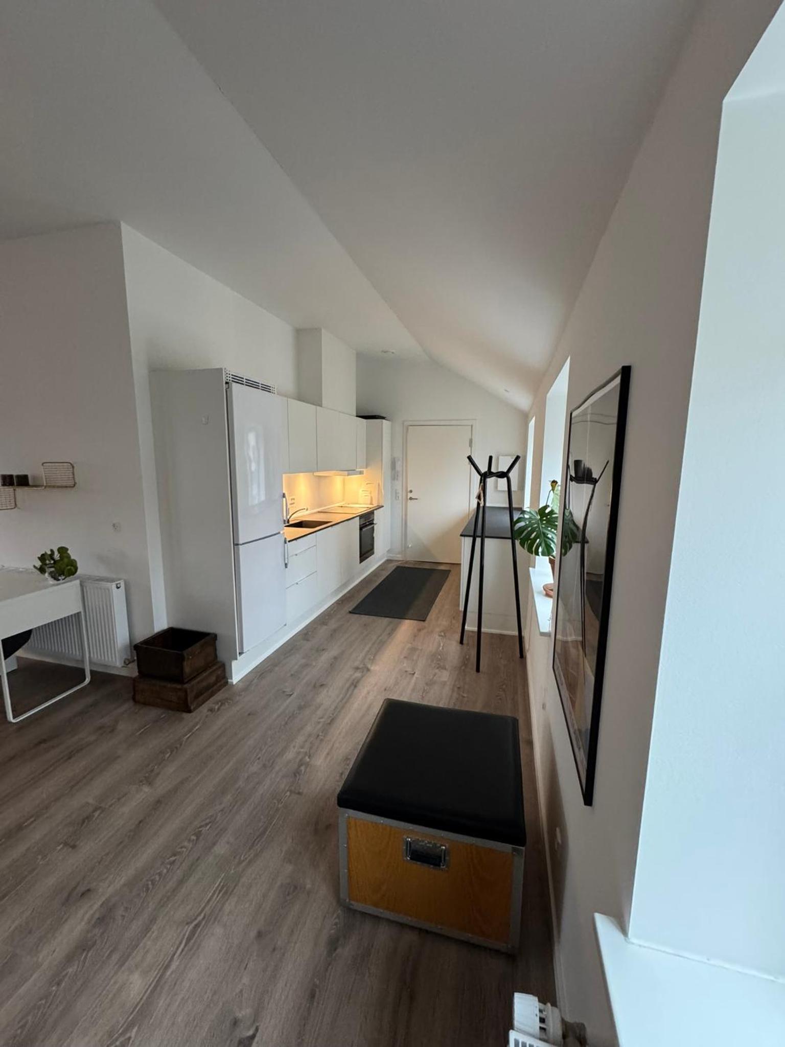 Deluxe One-Bedroom Apartment with Garden View - Photo 5