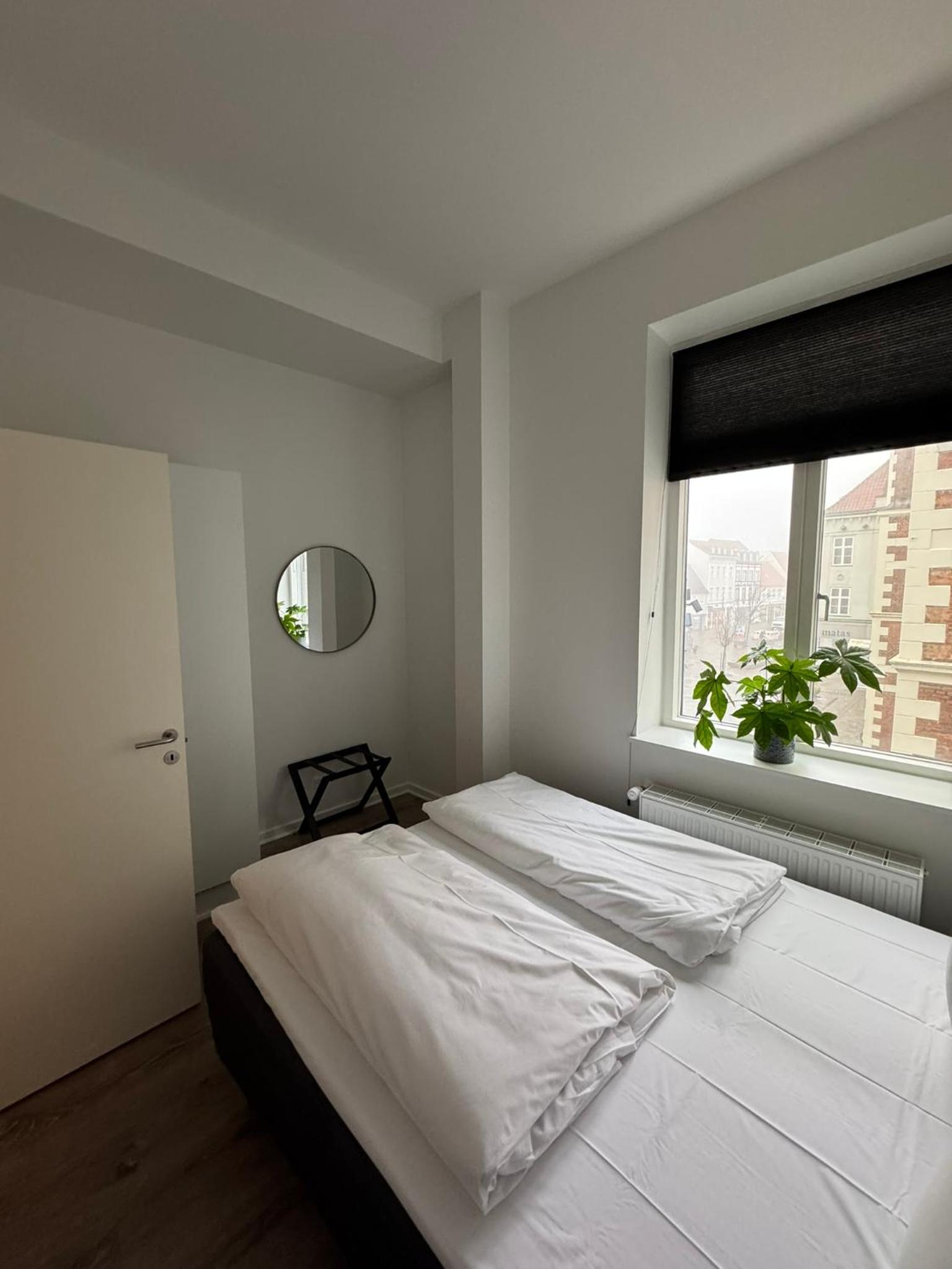 Two-Bedroom Deluxe Apartment - Photo 1