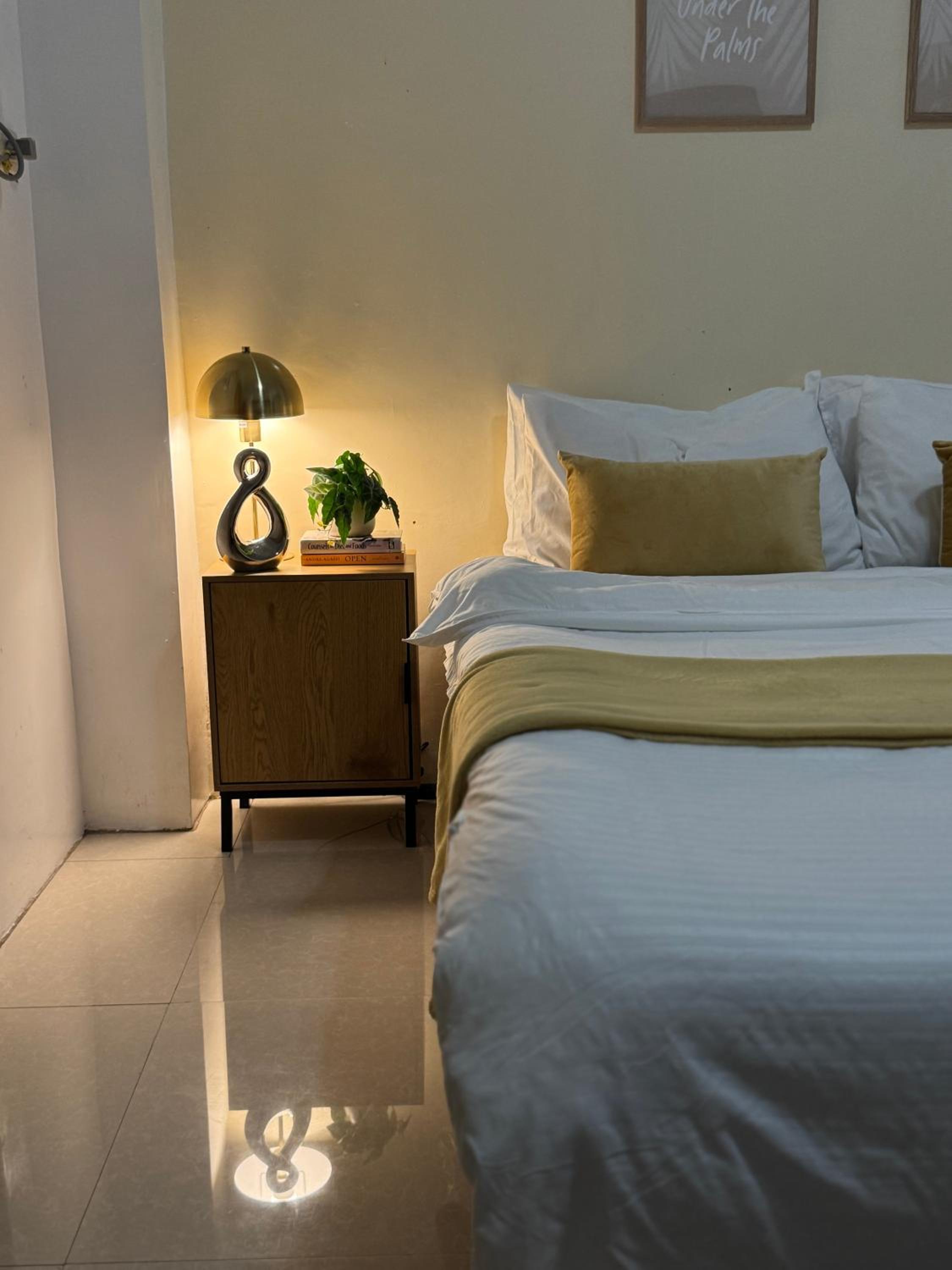 Deluxe Double Room with Shower photo 3