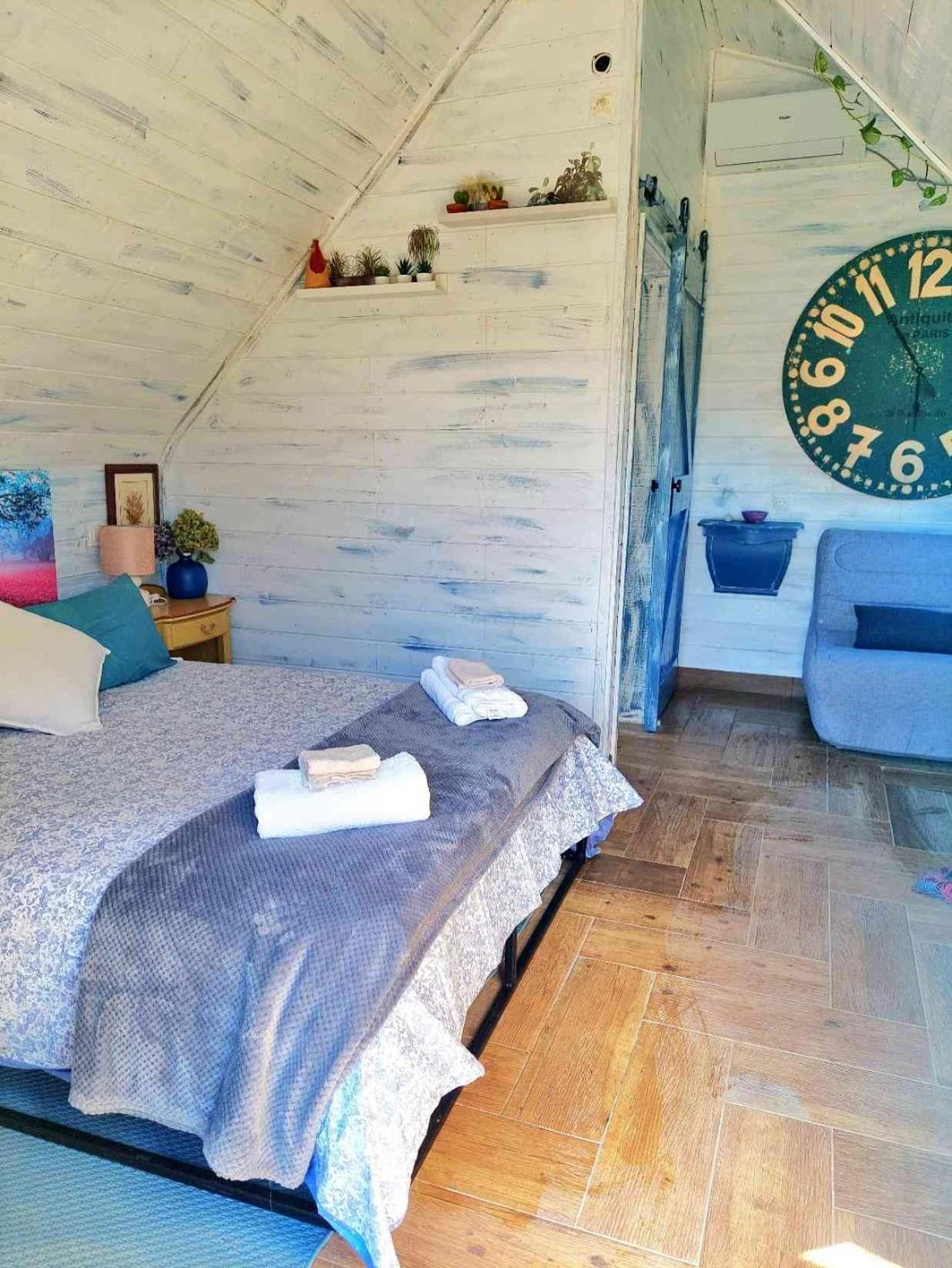 Double Room with Private Bathroom photo 3