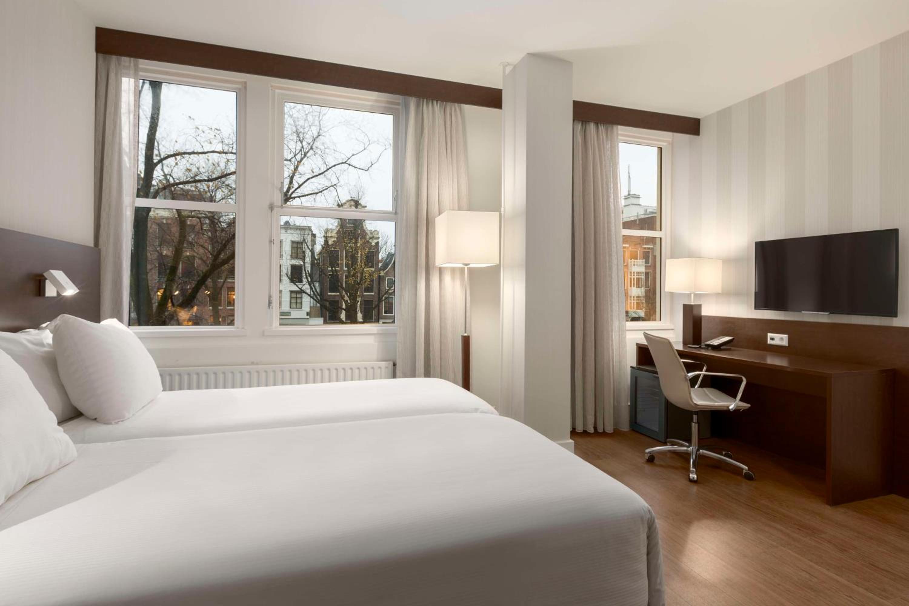 New Style Superior Room with View