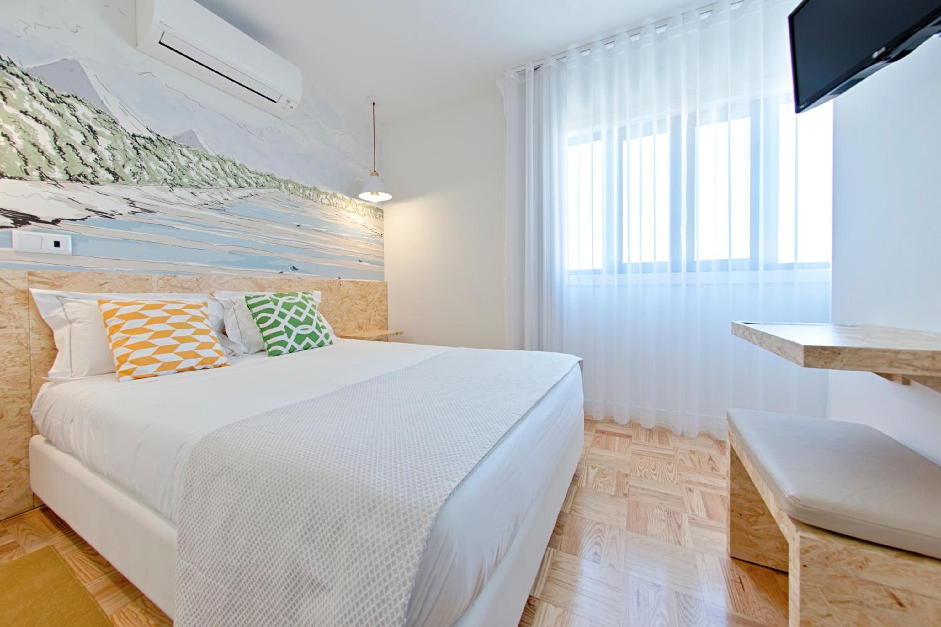 Standard Double Room - Photo 3