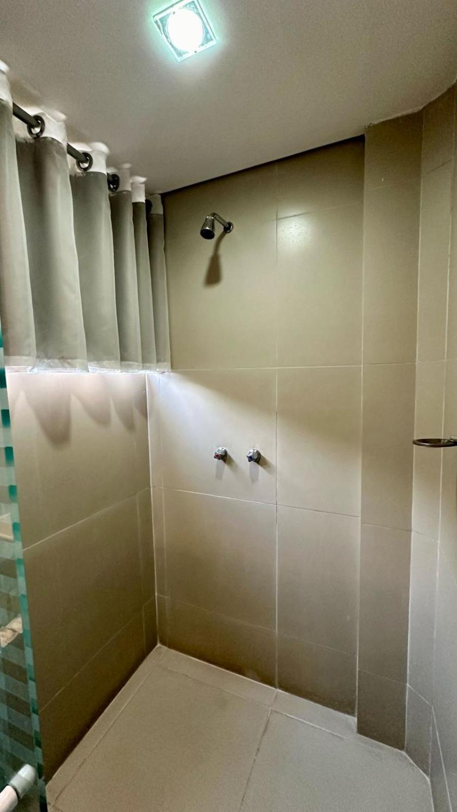 Standard Triple Room - Photo 2