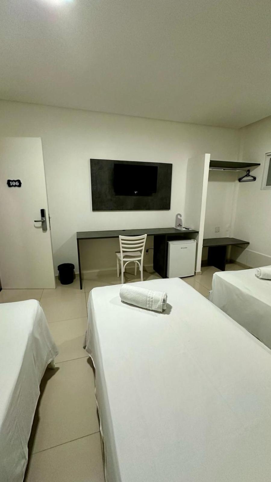 Standard Triple Room - Photo 4