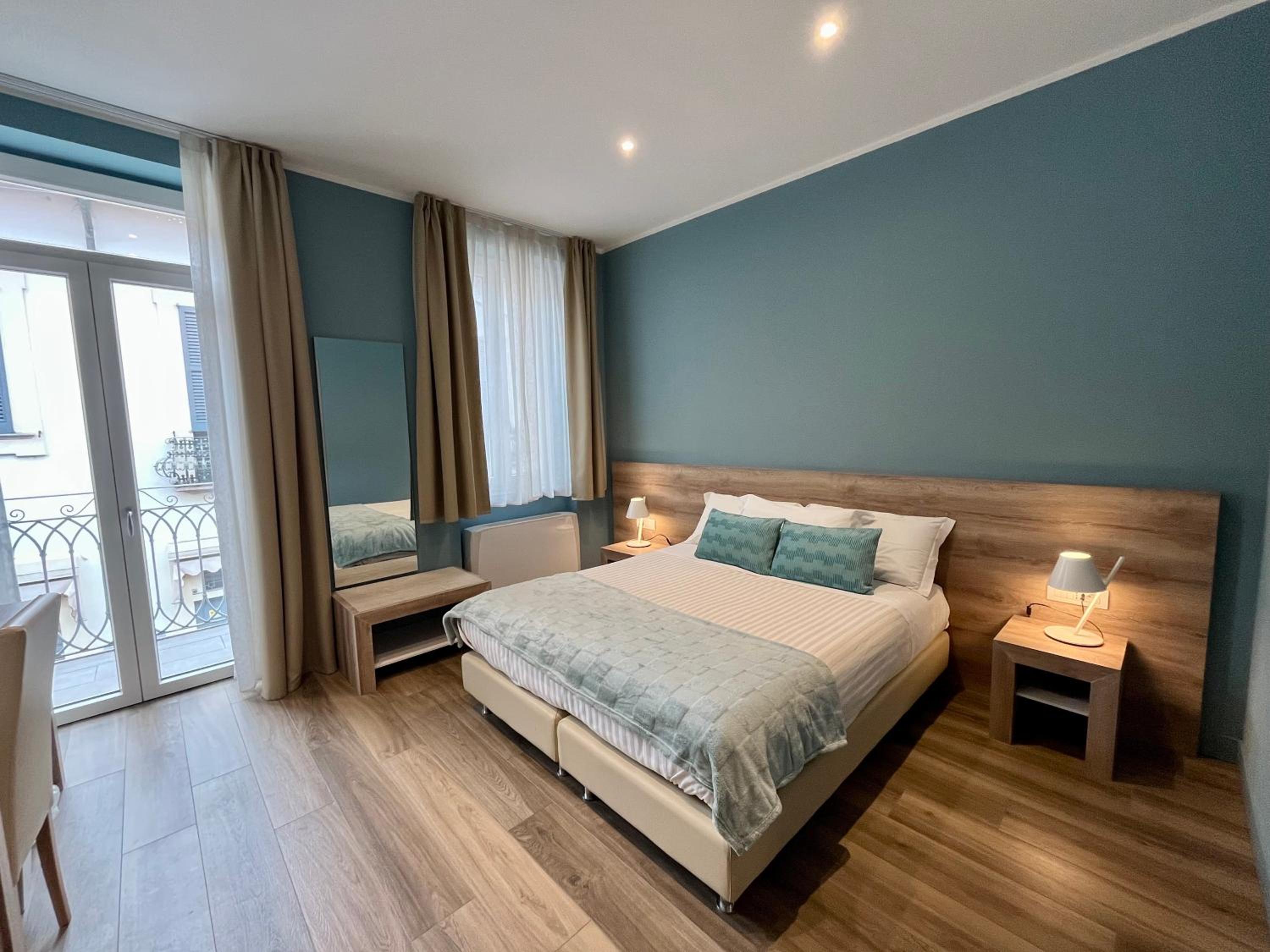 Deluxe Double Room with Balcony