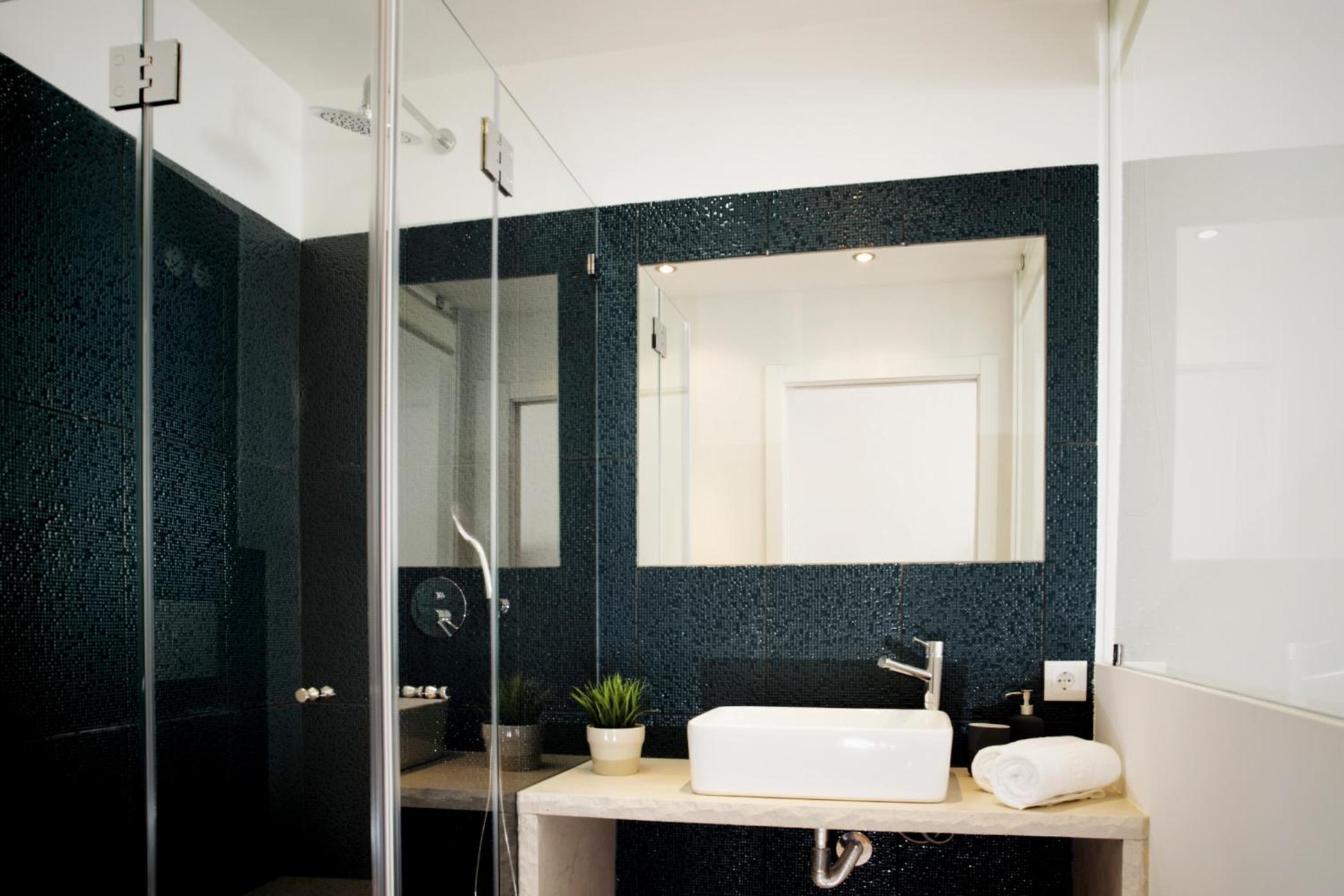 Standard Suite photo 2