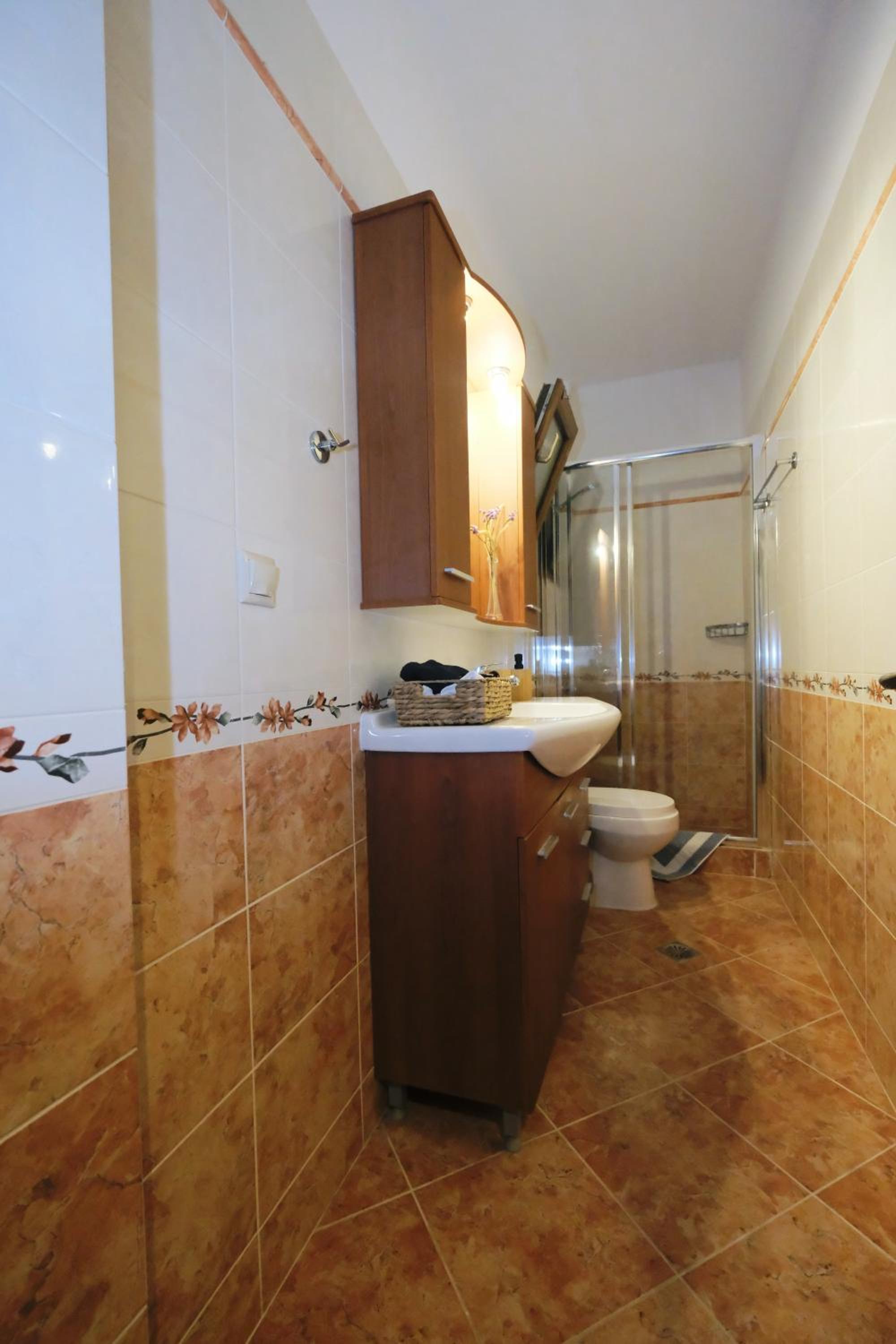 Two-Bedroom Deluxe Apartment photo 2